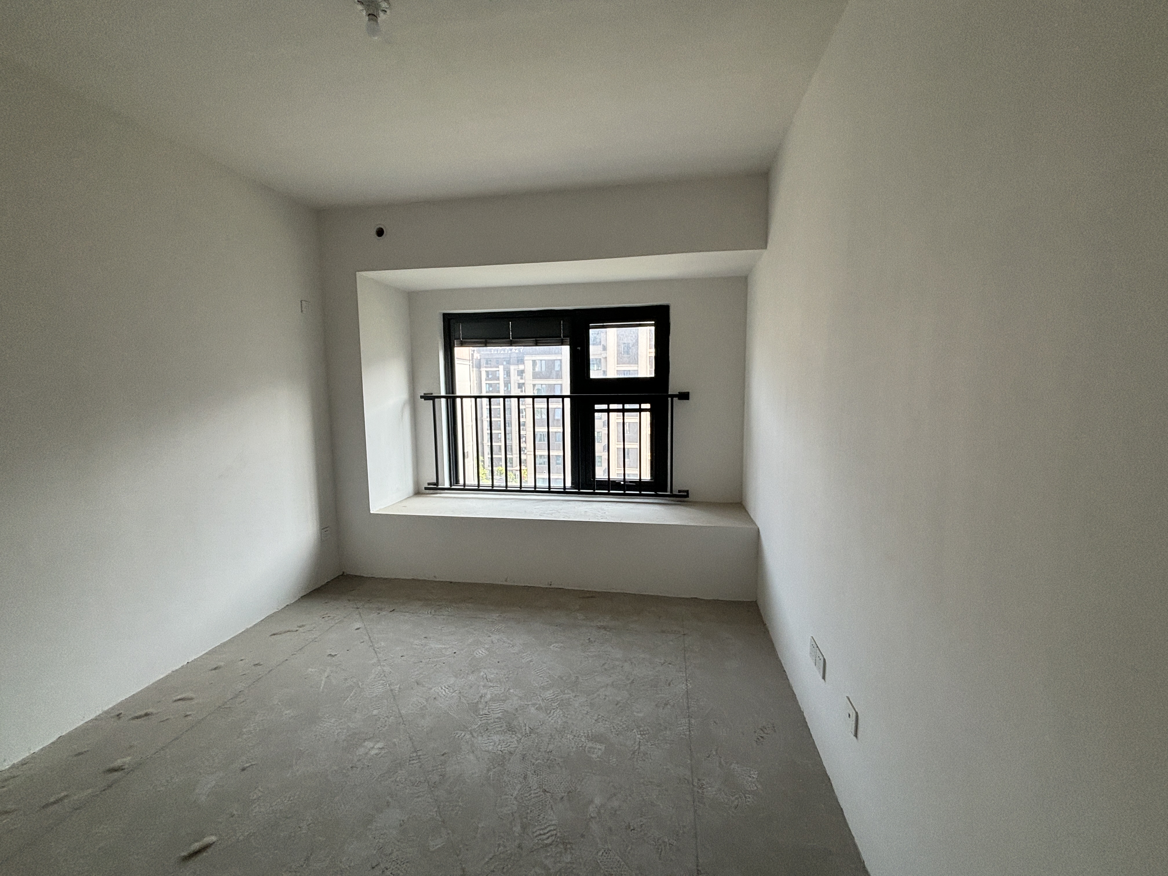 春溪集 3室2厅2卫 108m&sup2;