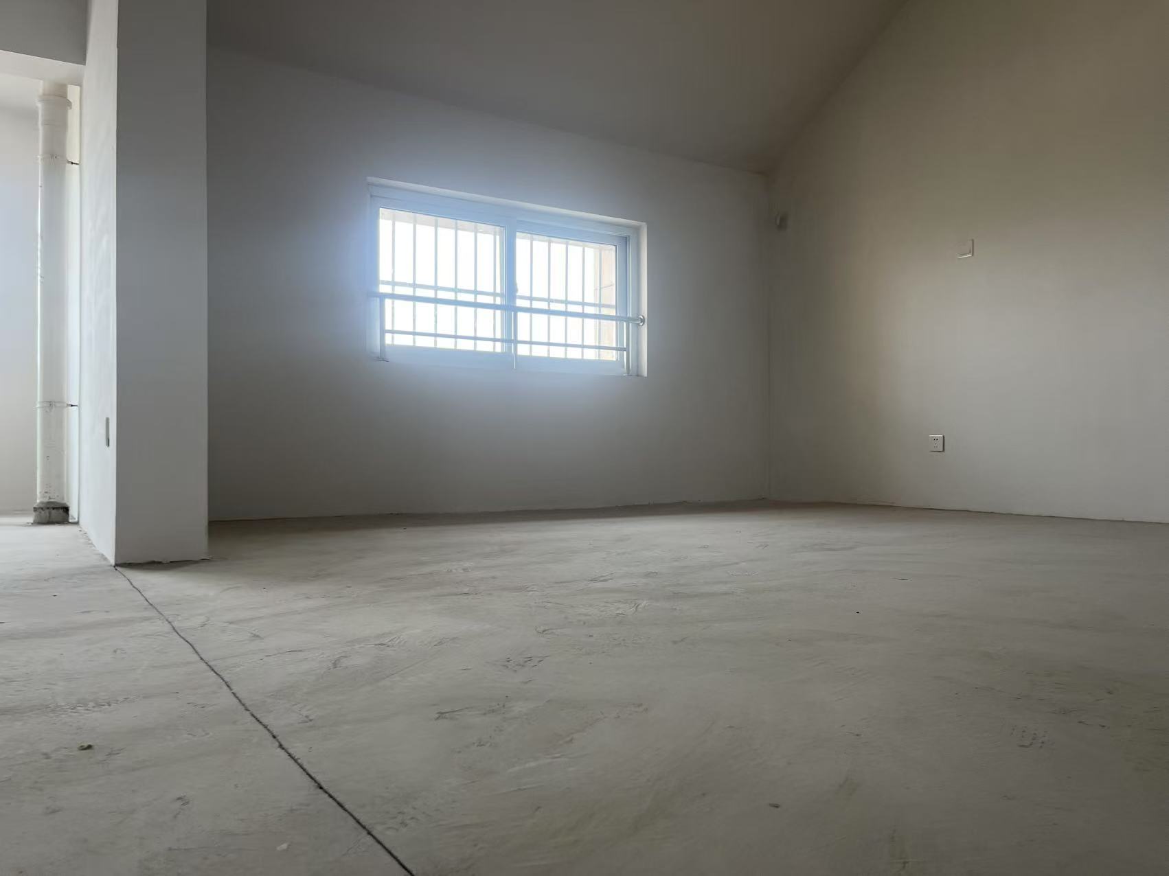 十里花苑 4室2厅2卫 153m&sup2;