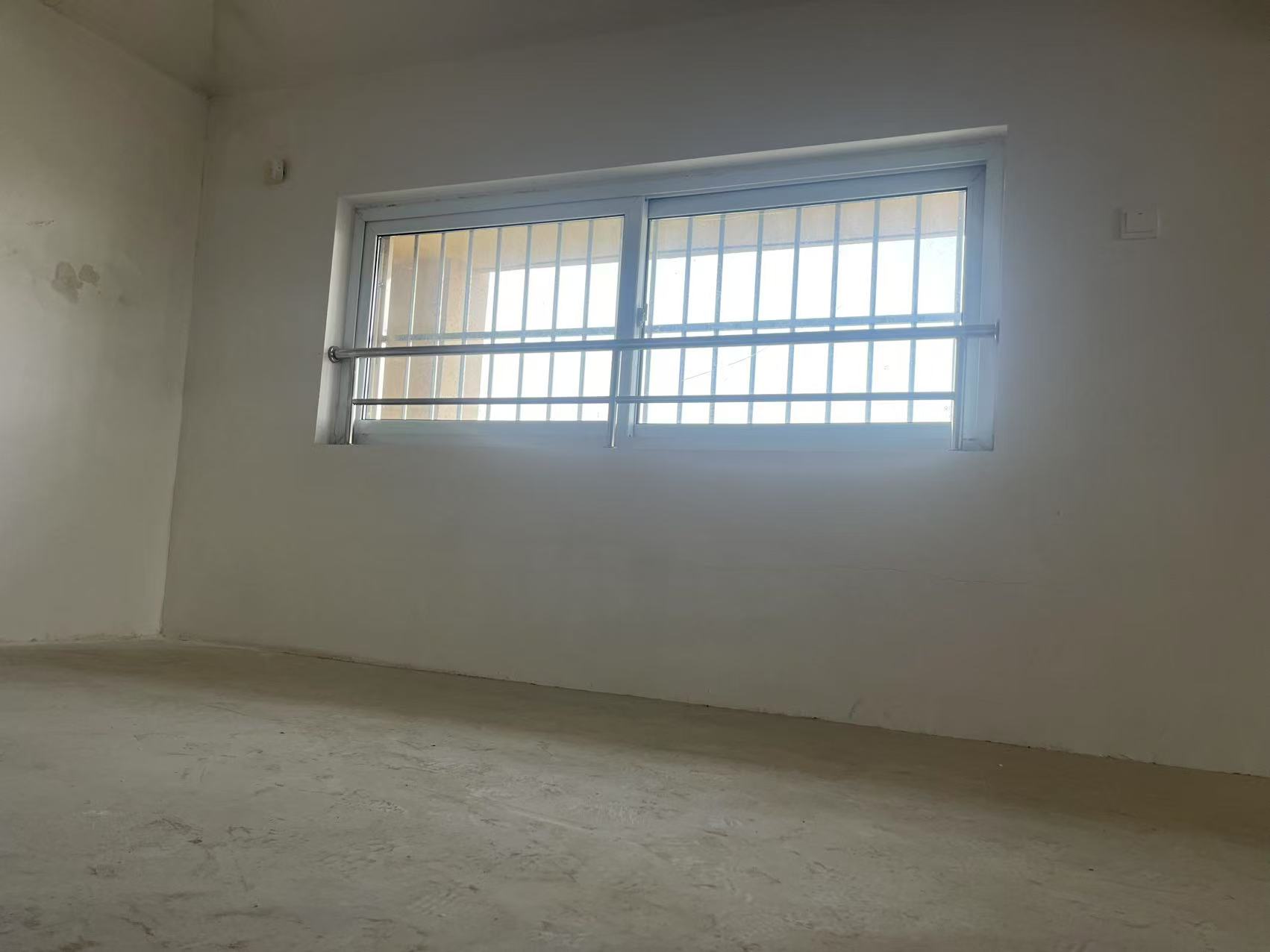 十里花苑 4室2厅2卫 153m&sup2;