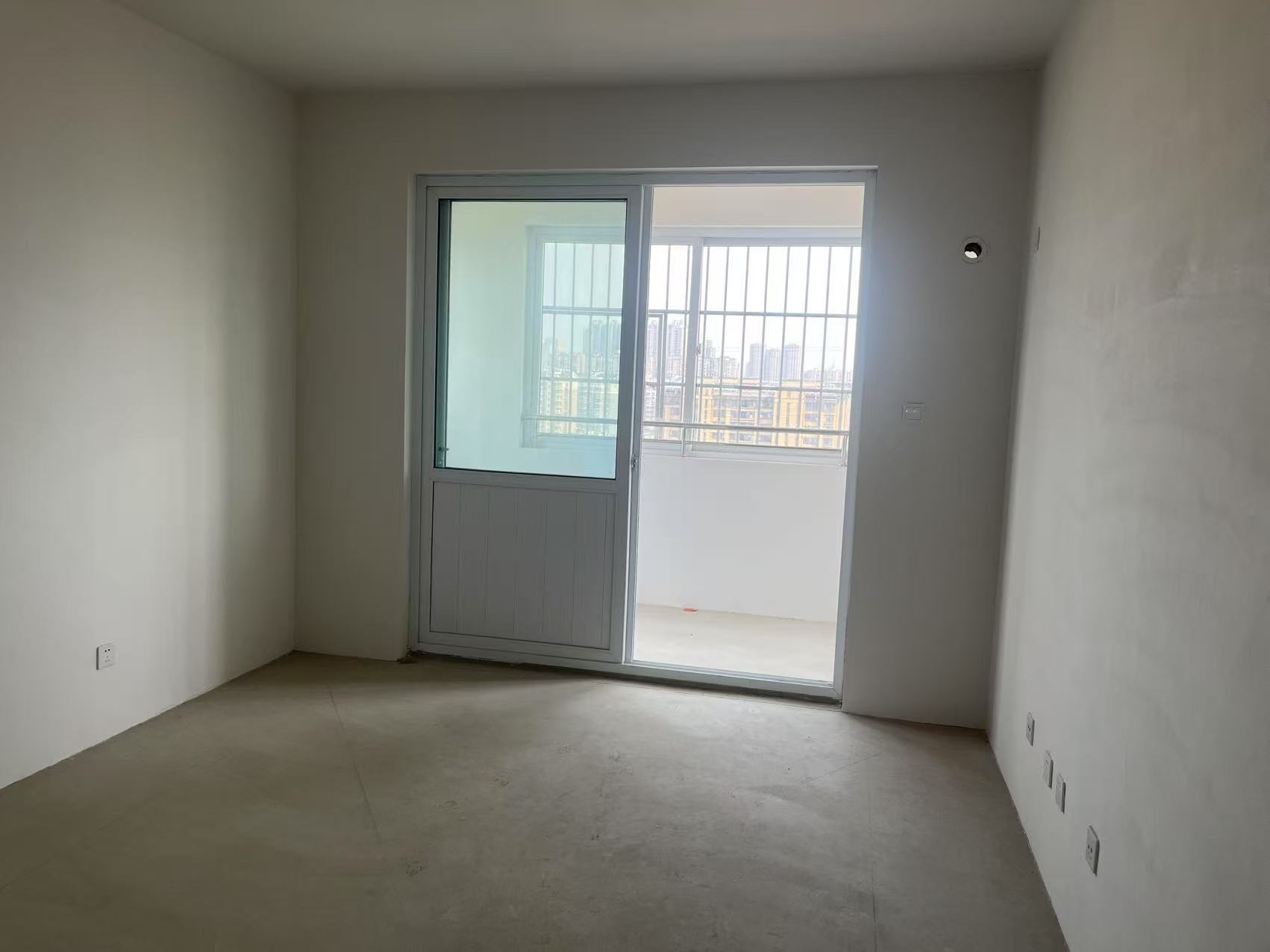 十里花苑 4室2厅2卫 153m&sup2;