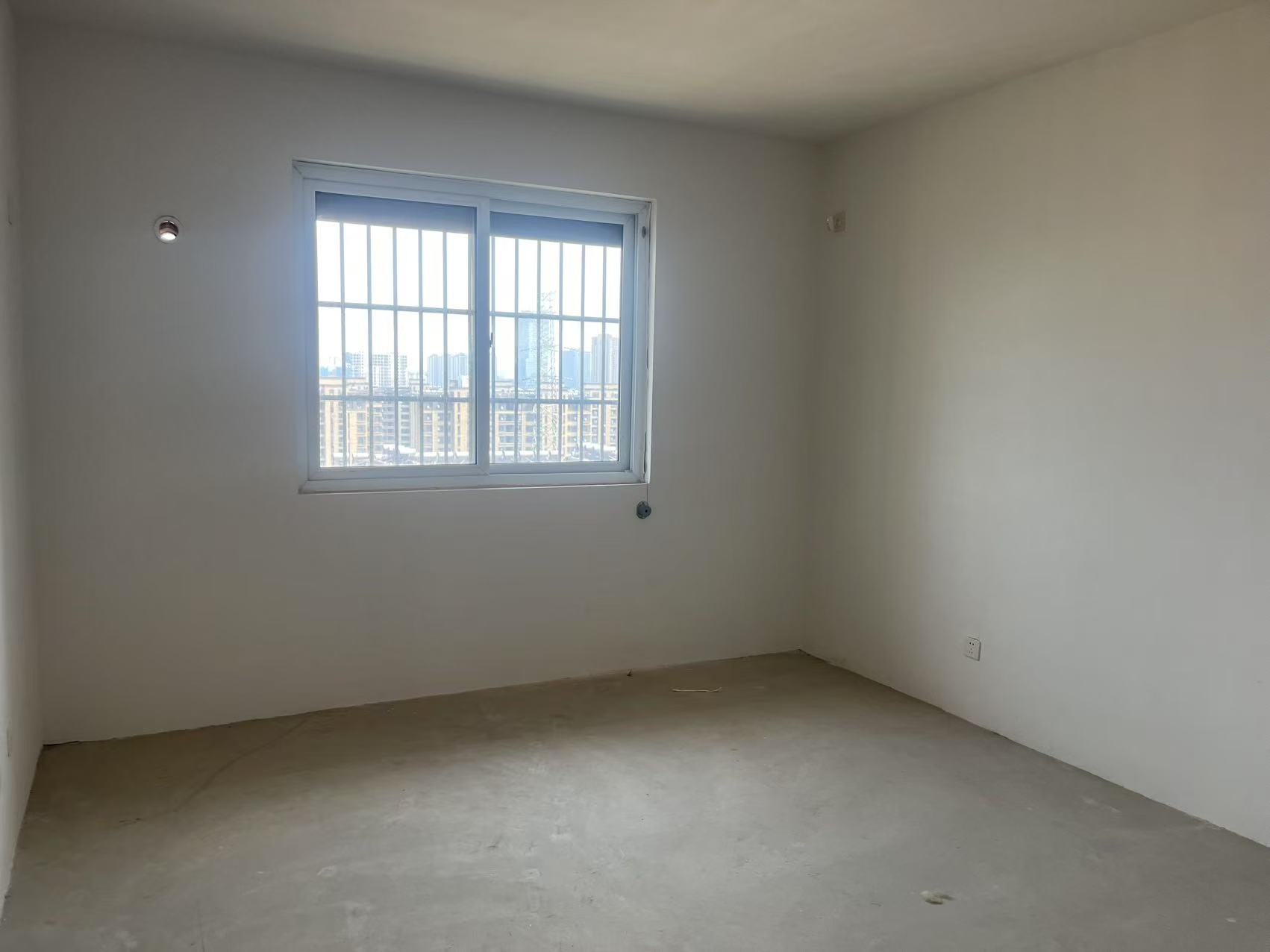 十里花苑 4室2厅2卫 153m&sup2;