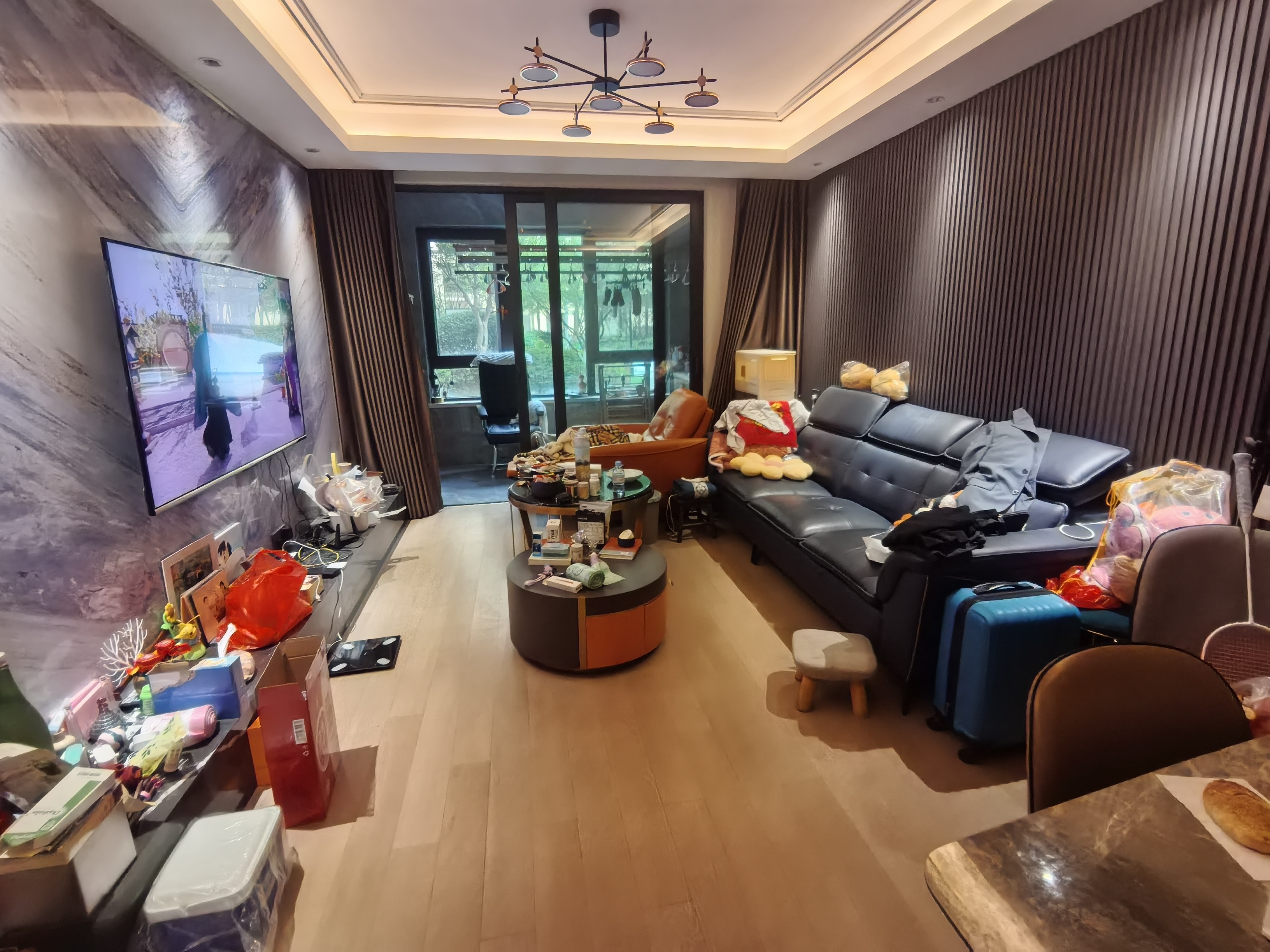 龙湖天宸源著 3室2厅1卫 98m&sup2;