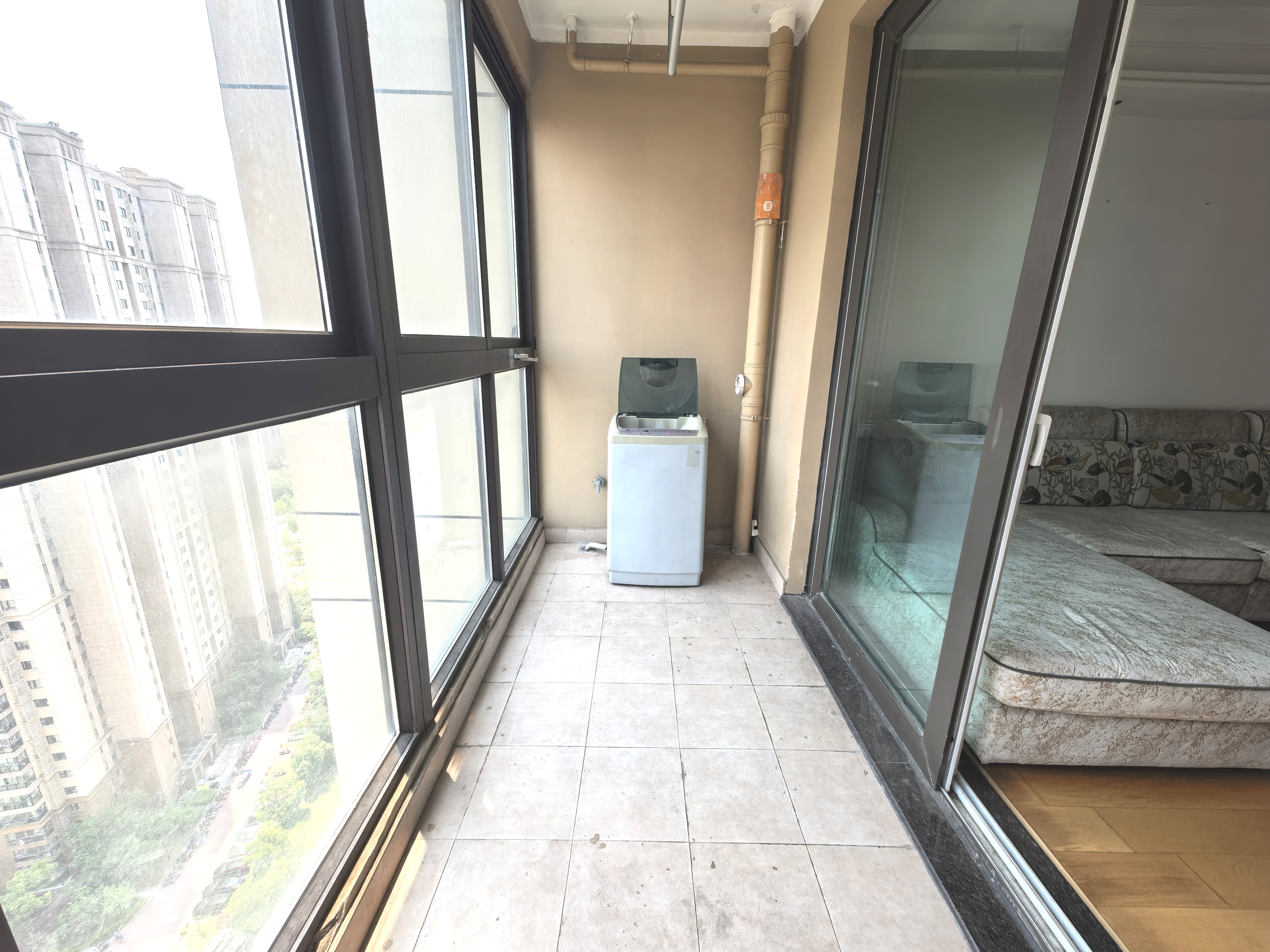 中海碧林湾 3室2厅2卫 110m&sup2;