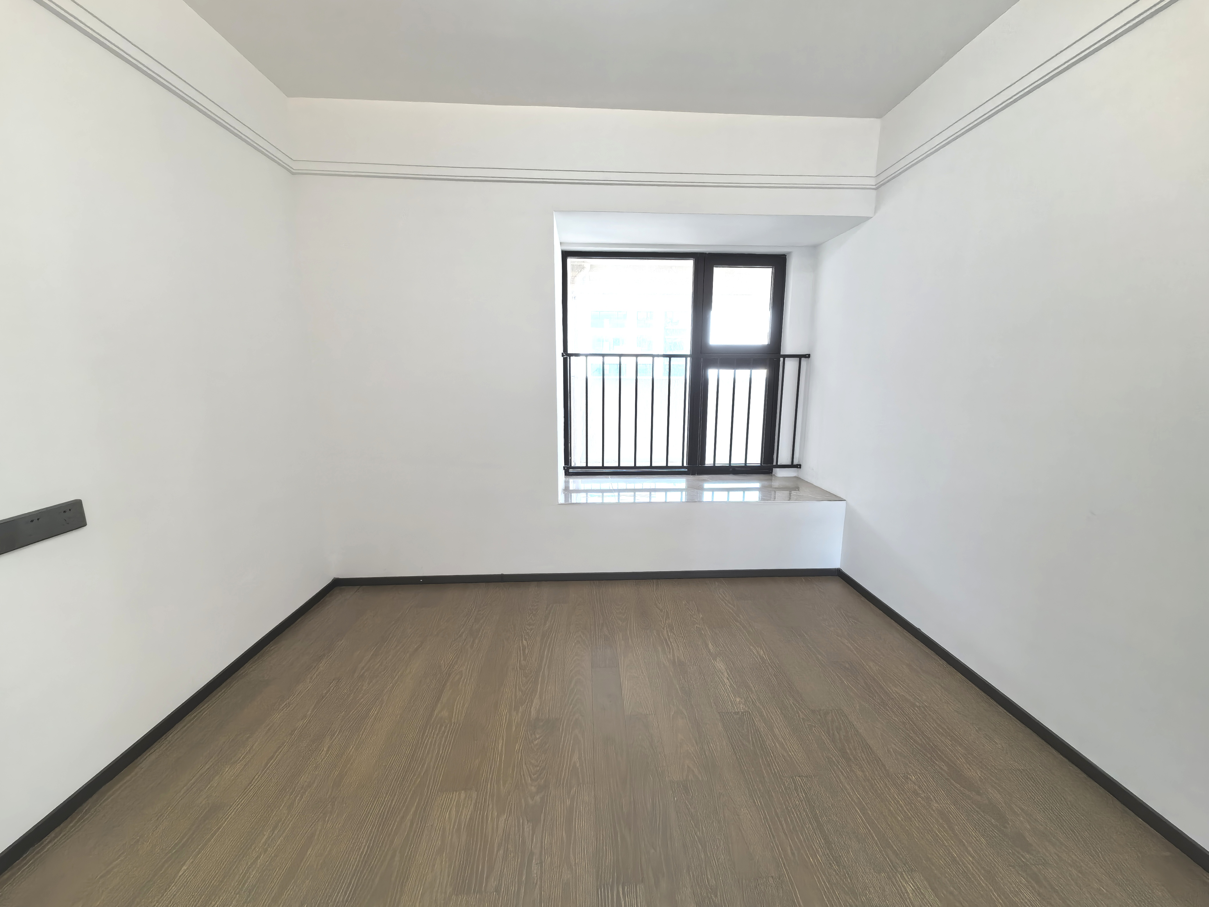 碧桂园公园星荟 3室2厅1卫 102m&sup2;