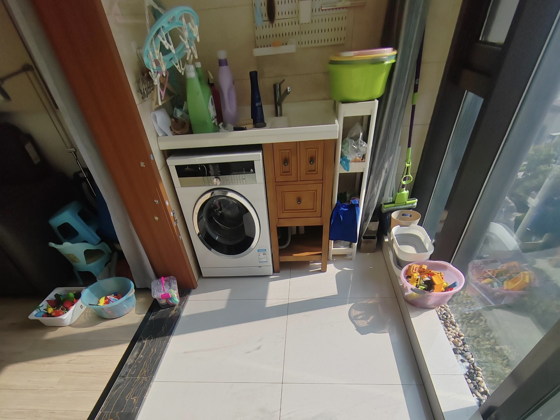 南山湖一号 3室2厅2卫 131.65m&sup2;