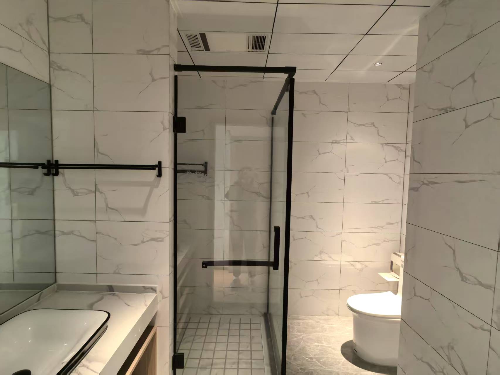 北翼玖玖广场 4室2厅2卫 142.00m&sup2;
