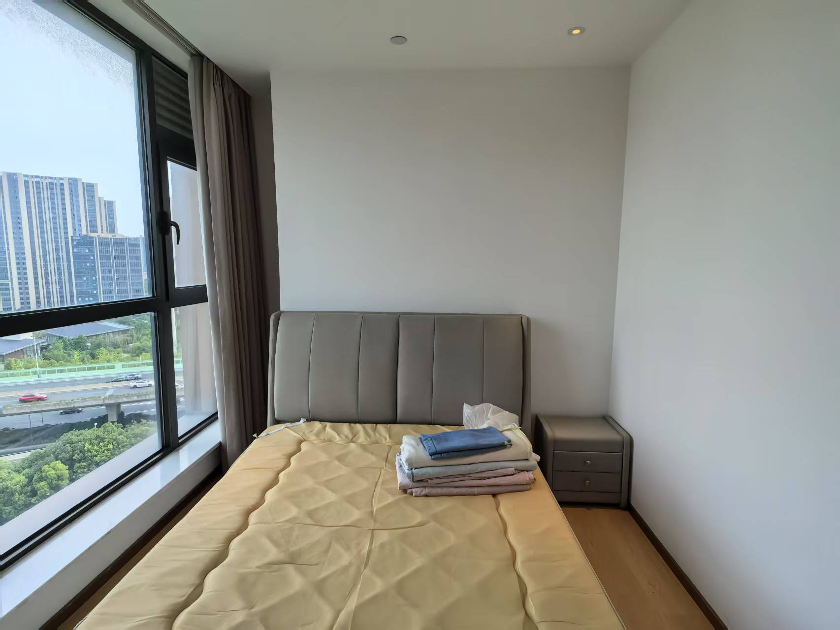 北翼玖玖广场 4室2厅2卫 142.00m&sup2;