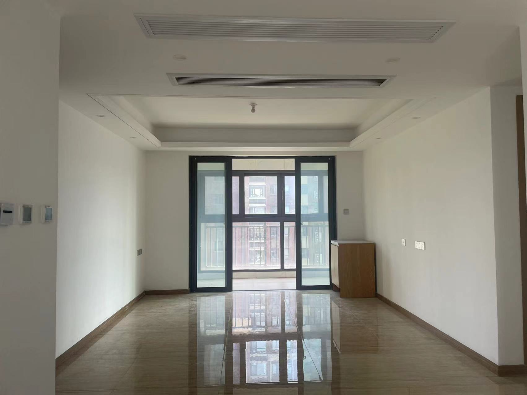 佳期漫 4室2厅2卫 122.7m&sup2;