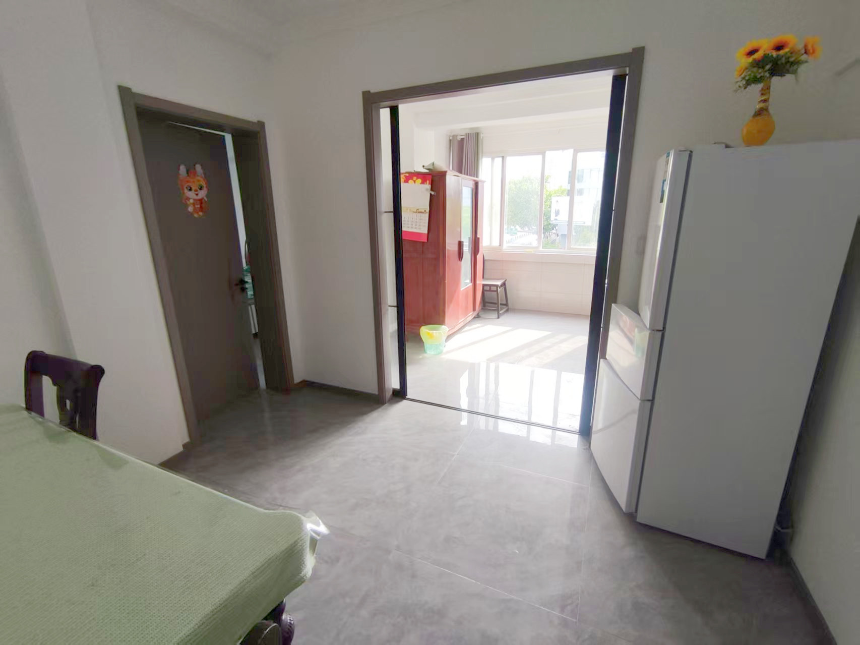 人民中路89号 1室2厅1卫 61.76m²
