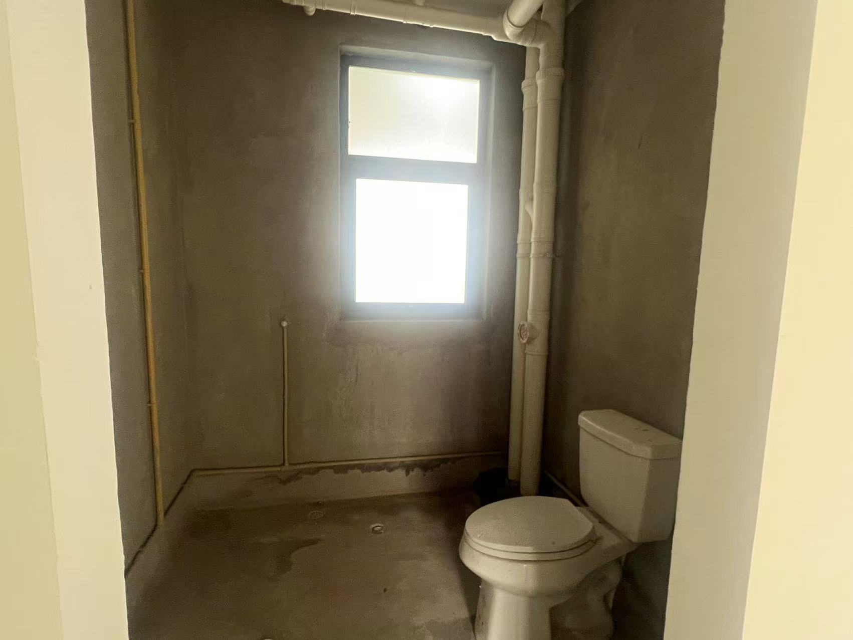 中港翡翠城 3室2厅1卫 89m&sup2;