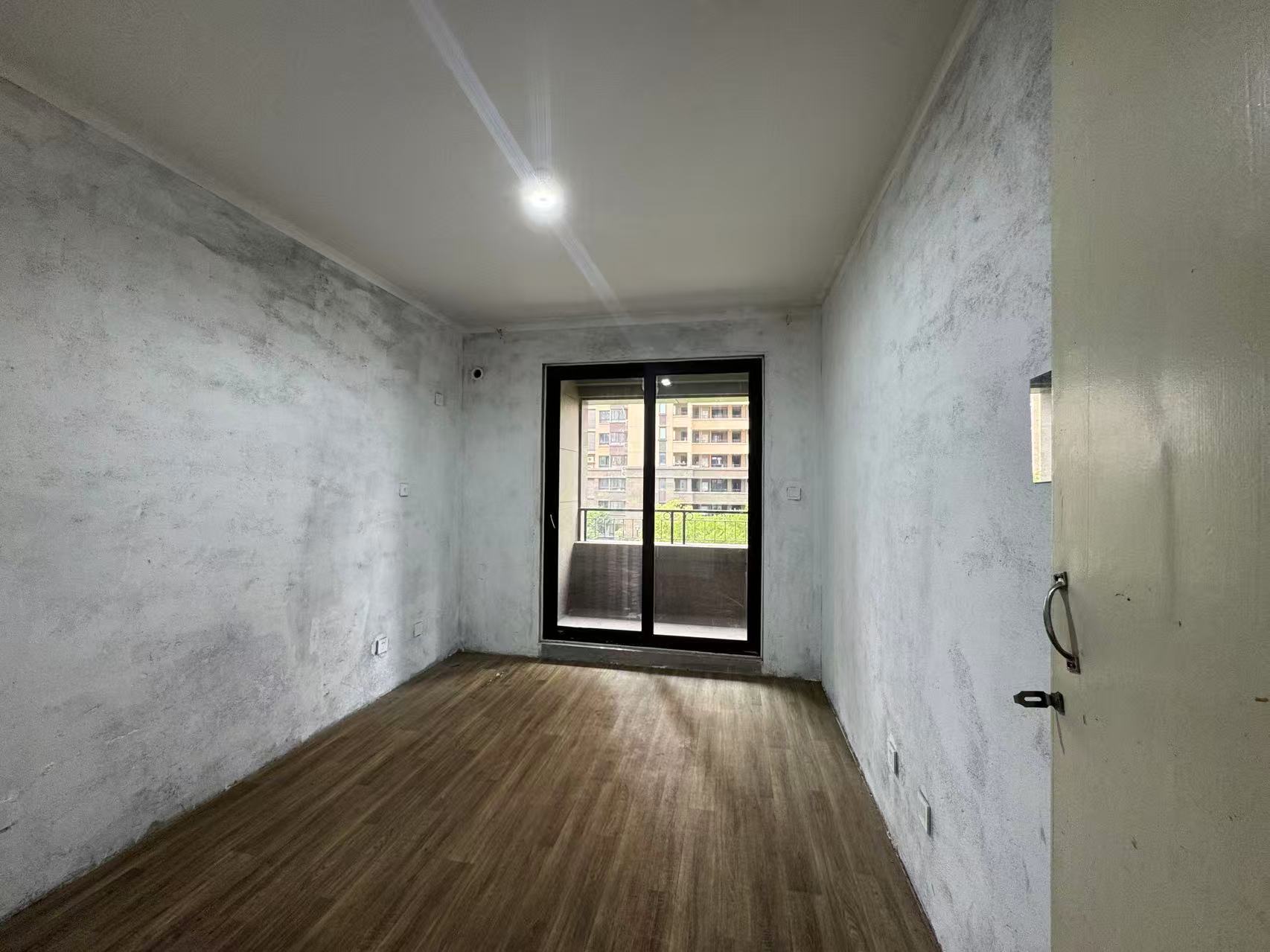 保利香槟国际 4室2厅1卫 140.00m&sup2;