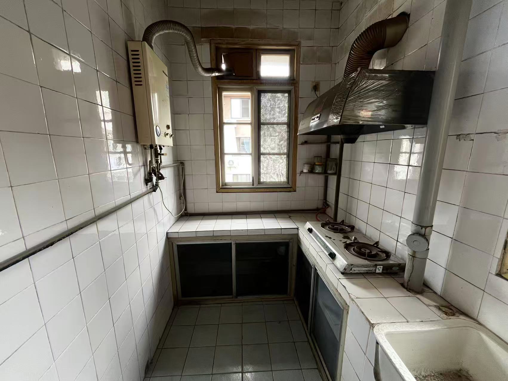 姚港路31号 2室2厅1卫 71.95m&sup2;