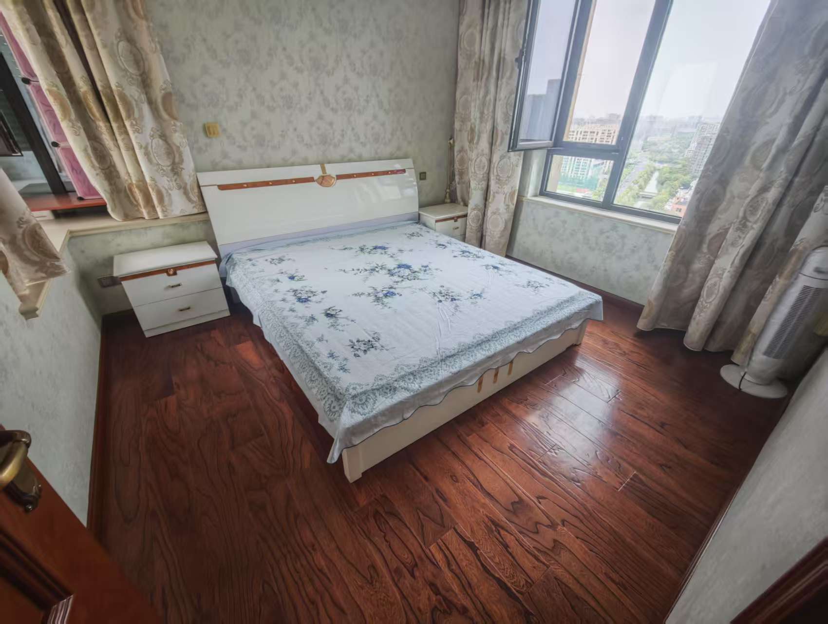 苏建学府雅居 3室2厅1卫 136.00m&sup2;