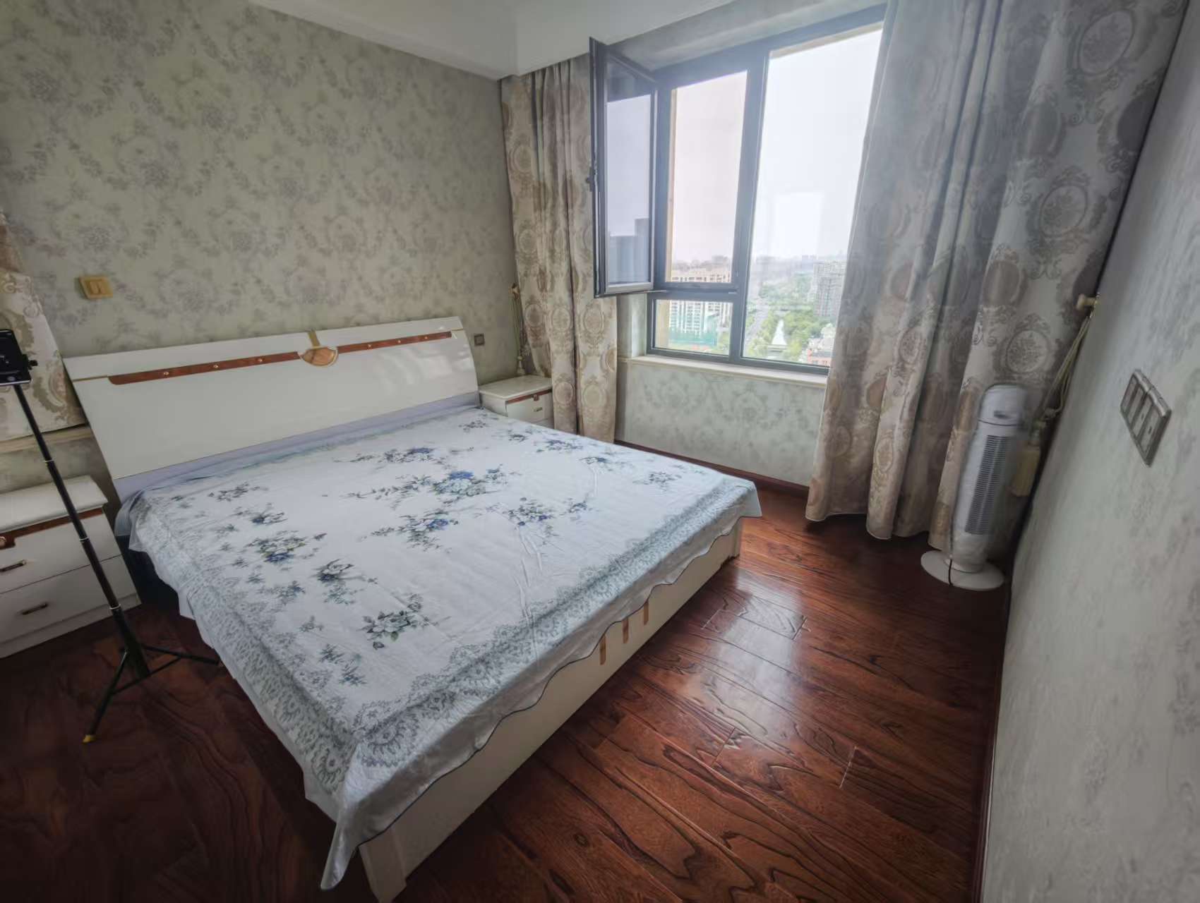 苏建学府雅居 3室2厅1卫 136.00m&sup2;