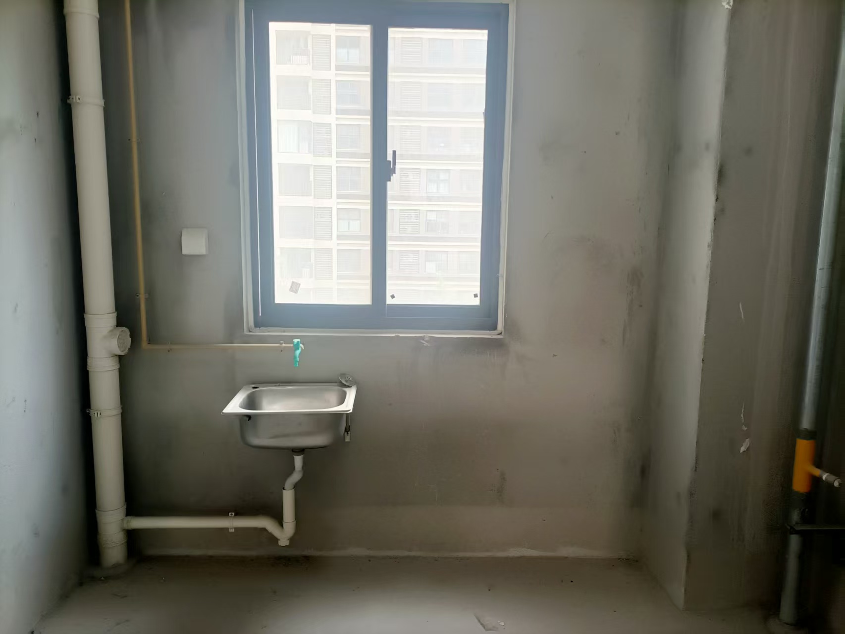 绿地新里城 3室2厅2卫 116.27m&sup2;