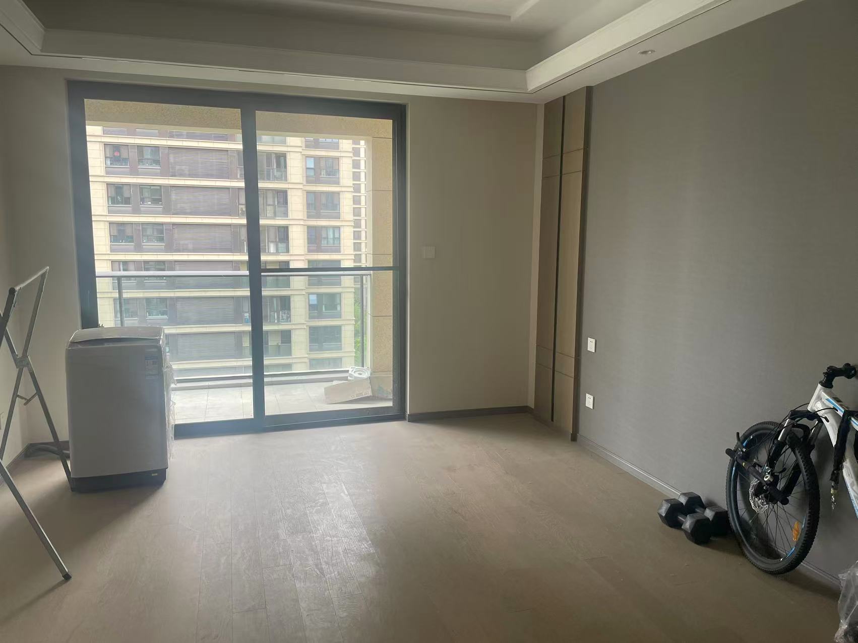 绿城&middot;诚园 3室2厅2卫 129.32m&sup2;