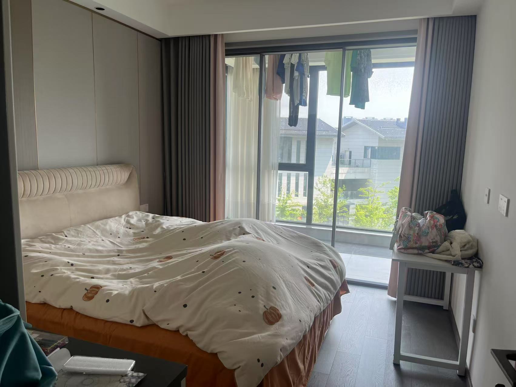 春江阅 4室2厅2卫 185.98m&sup2;