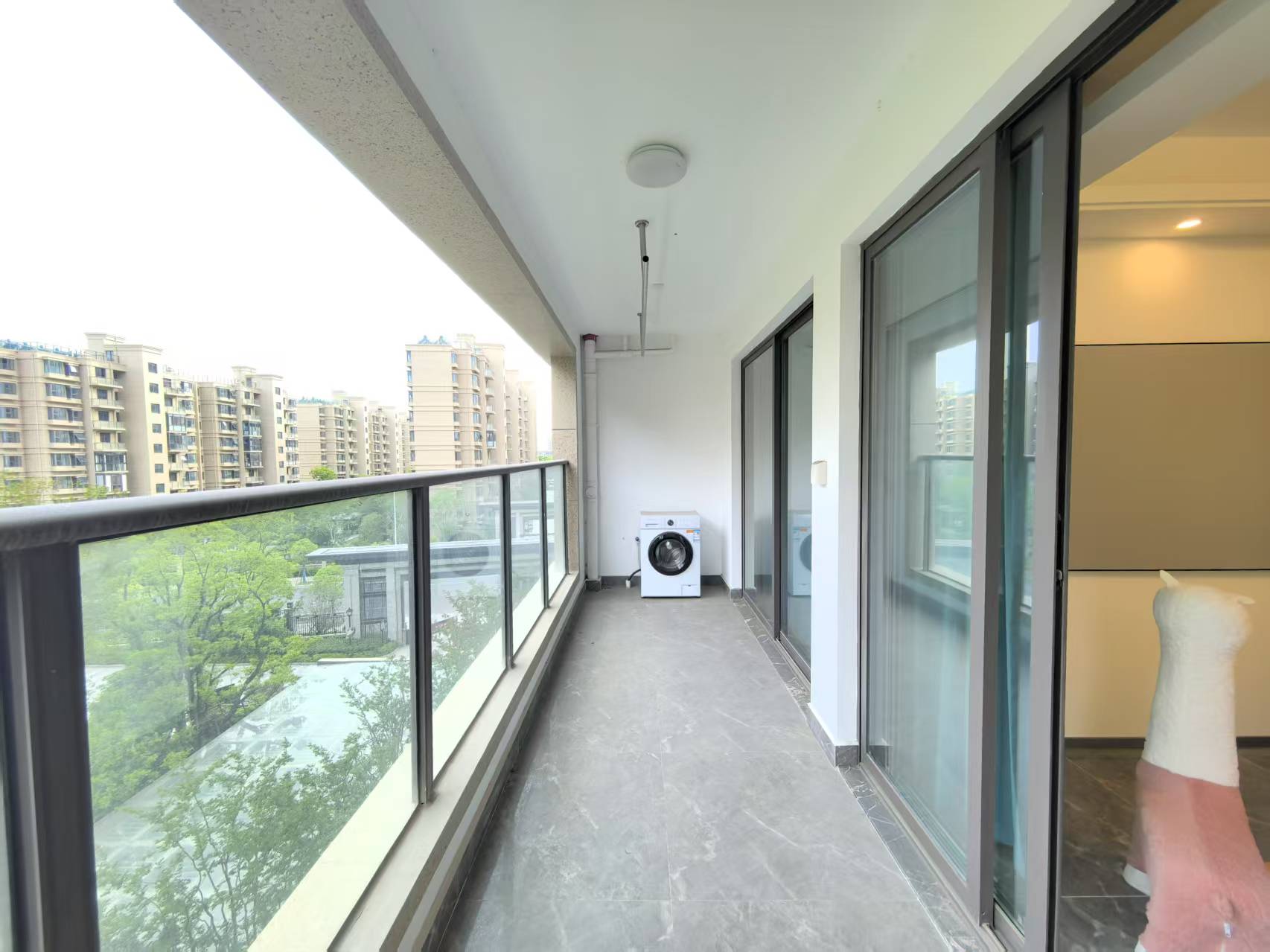 湖悦云境 3室2厅2卫 111m&sup2;
