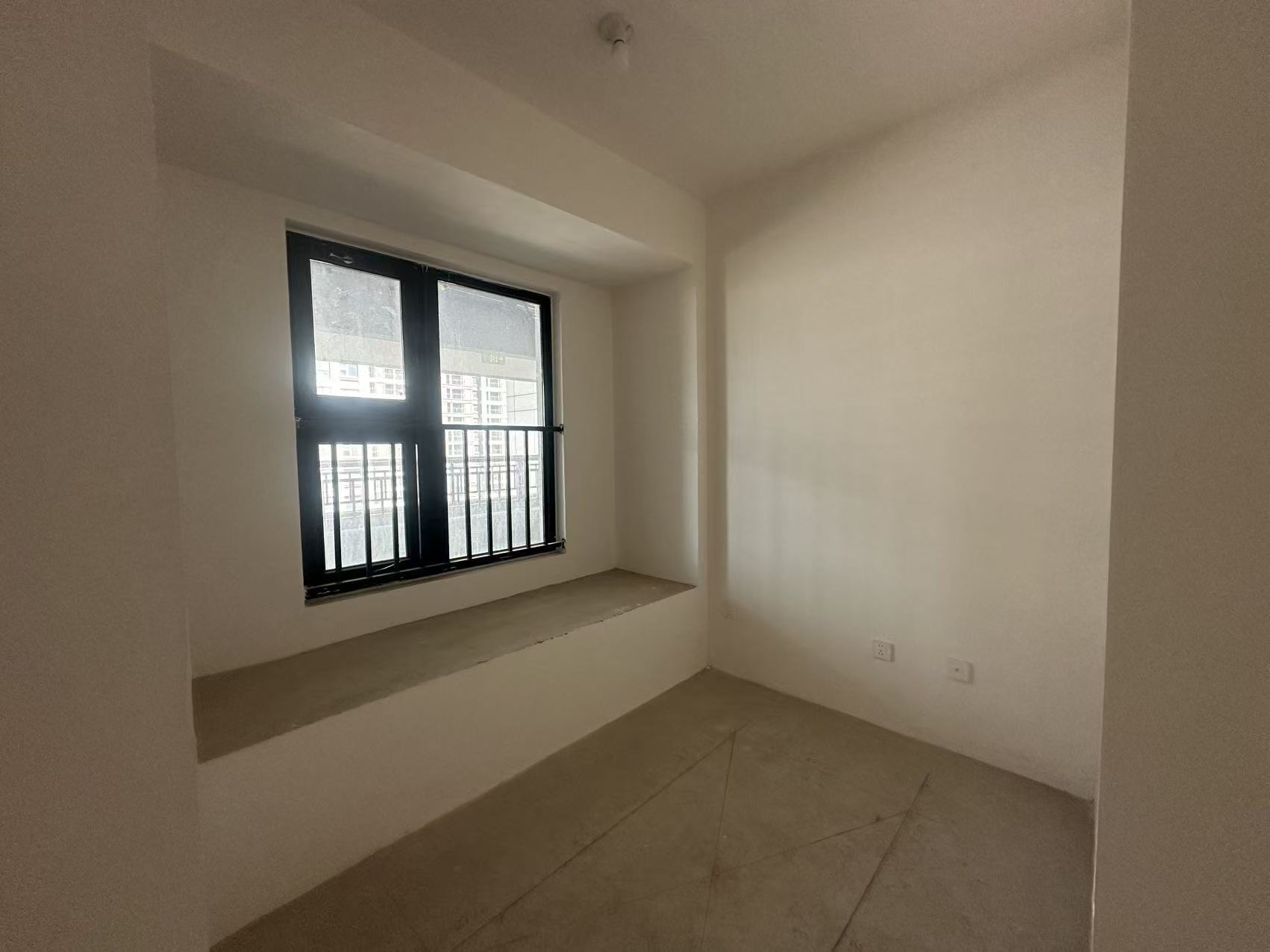 东时区 3室2厅1卫 82.85m&sup2;