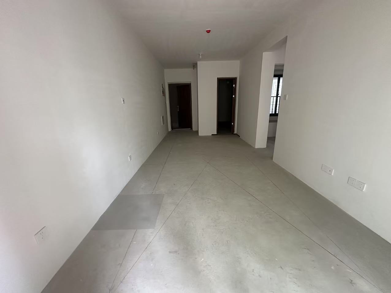 东时区 3室2厅1卫 82.85m&sup2;