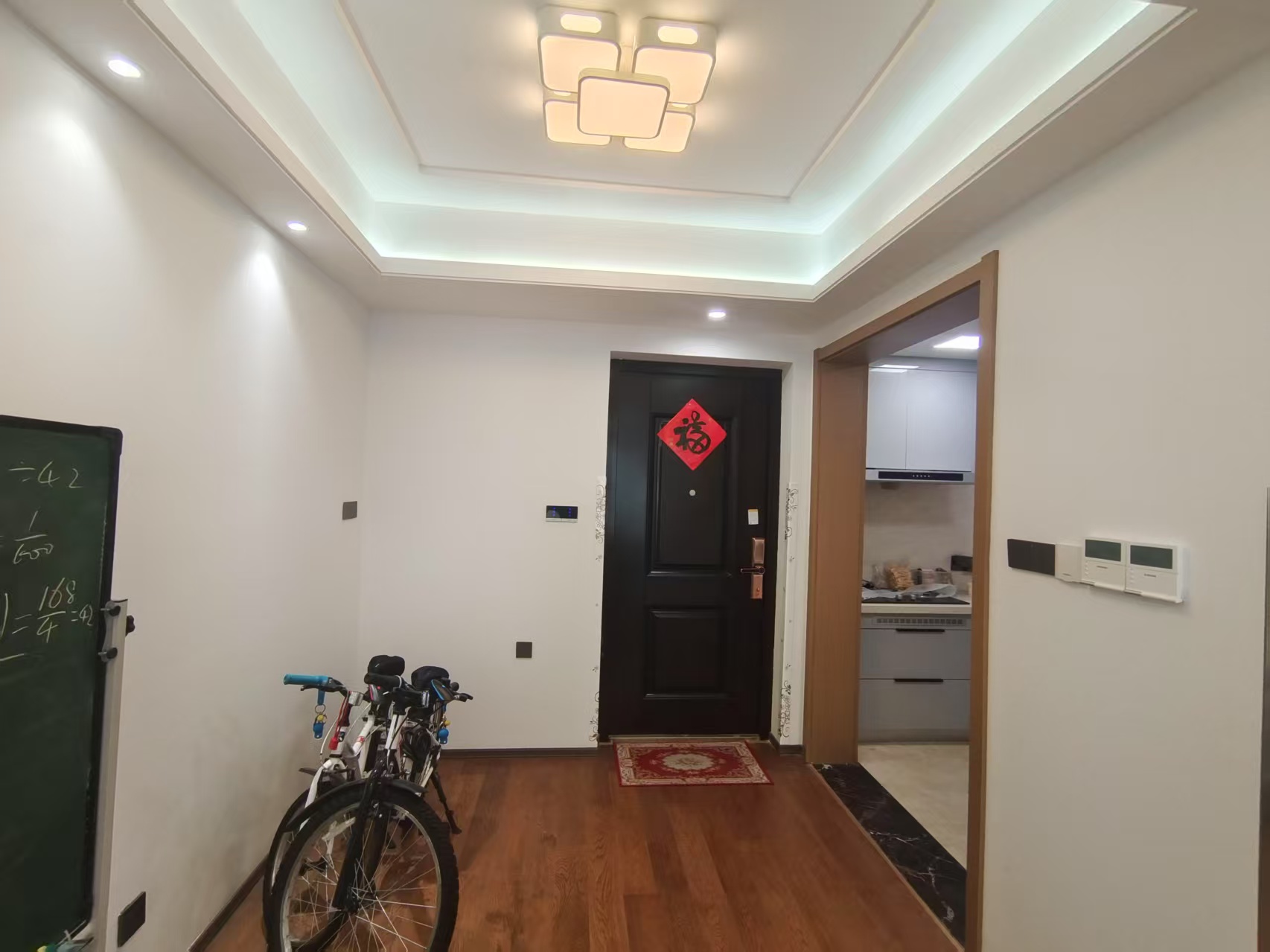 春风南岸东园 3室2厅1卫 96m&sup2;
