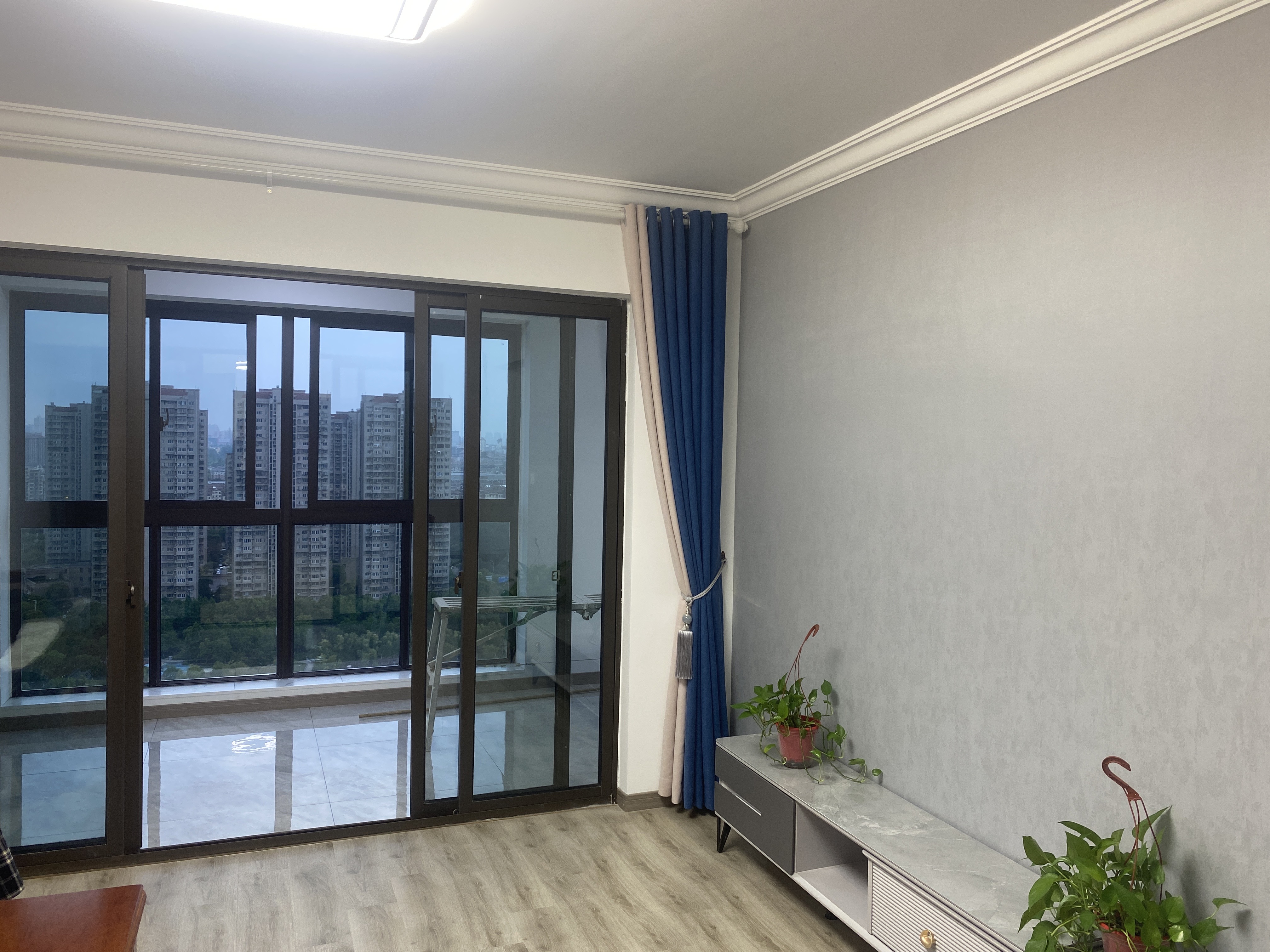 华强城四期 3室2厅1卫 123.89m&sup2;