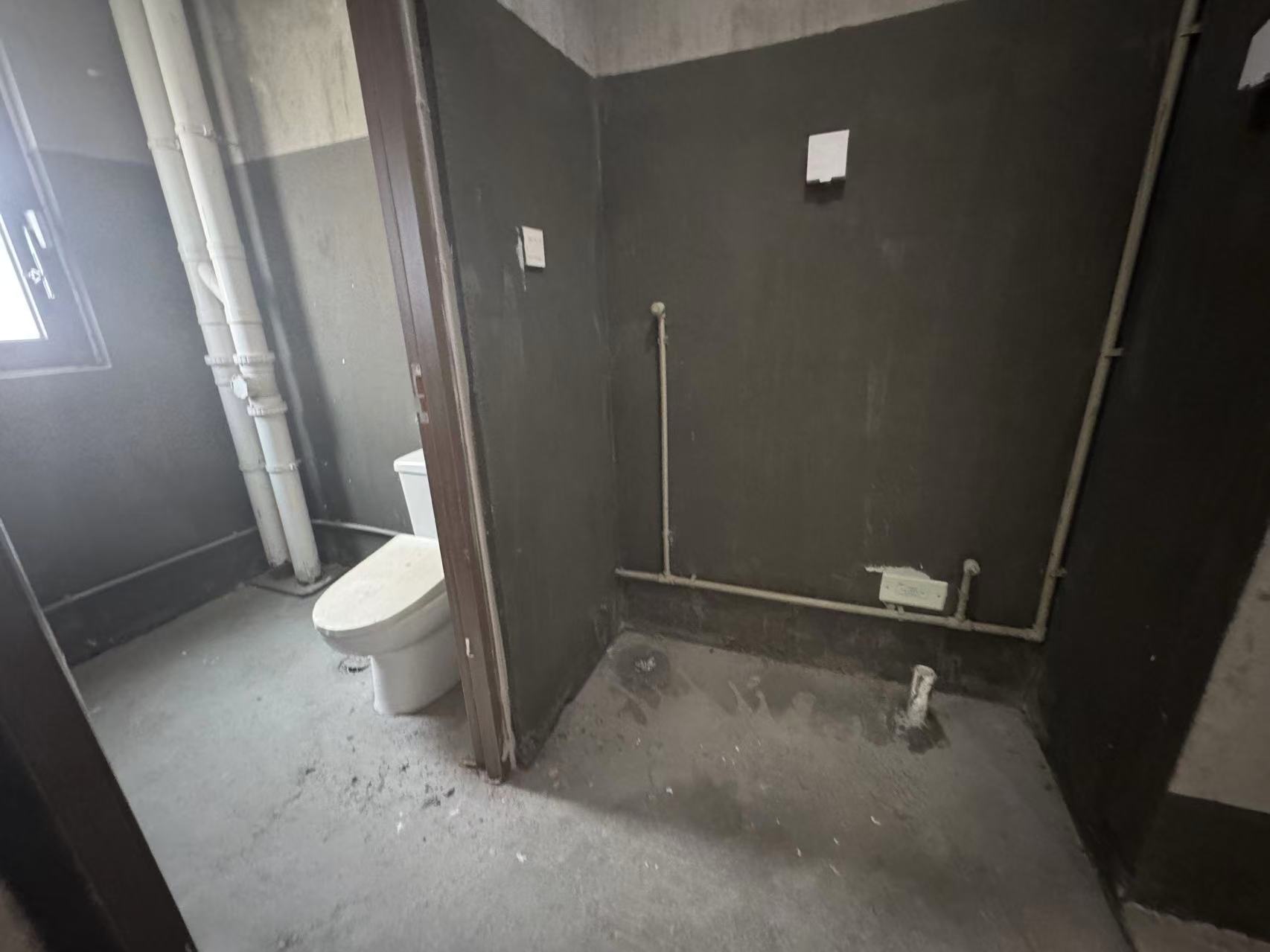 保利香槟国际 3室2厅2卫 123m&sup2;