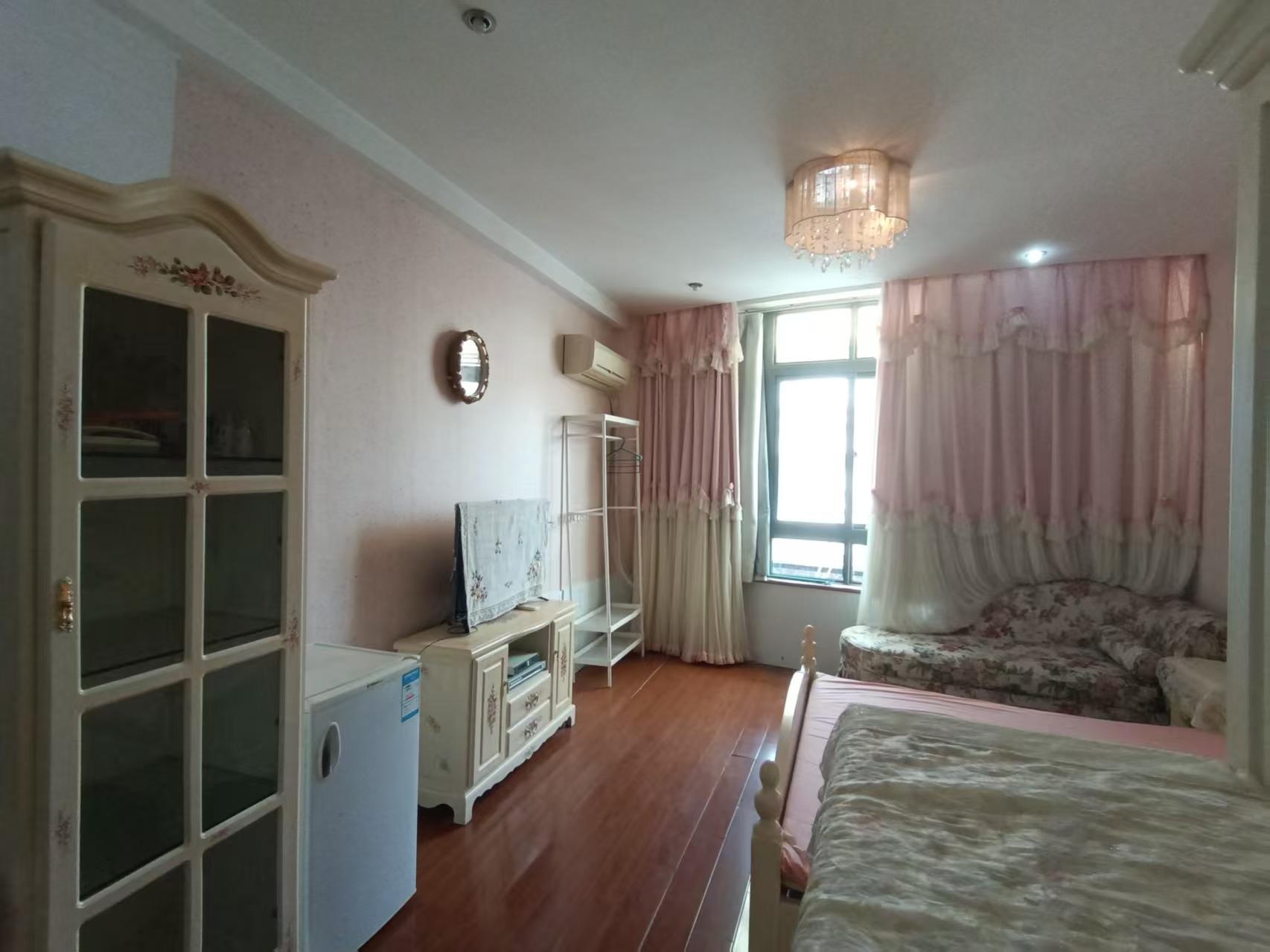 瑞安名邸 1室1厅1卫 40m&sup2;