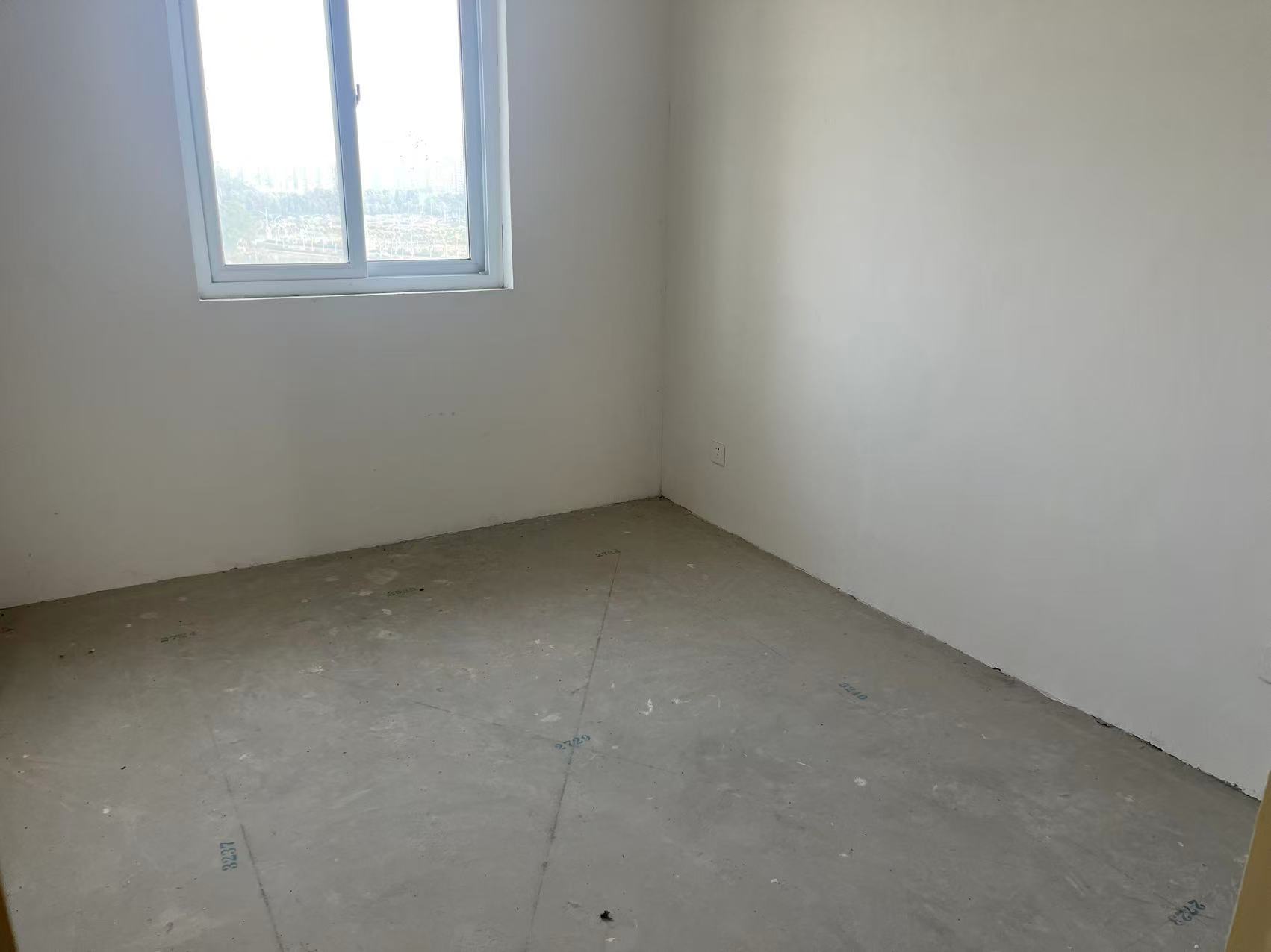 十里花苑 3室2厅2卫 150m&sup2;