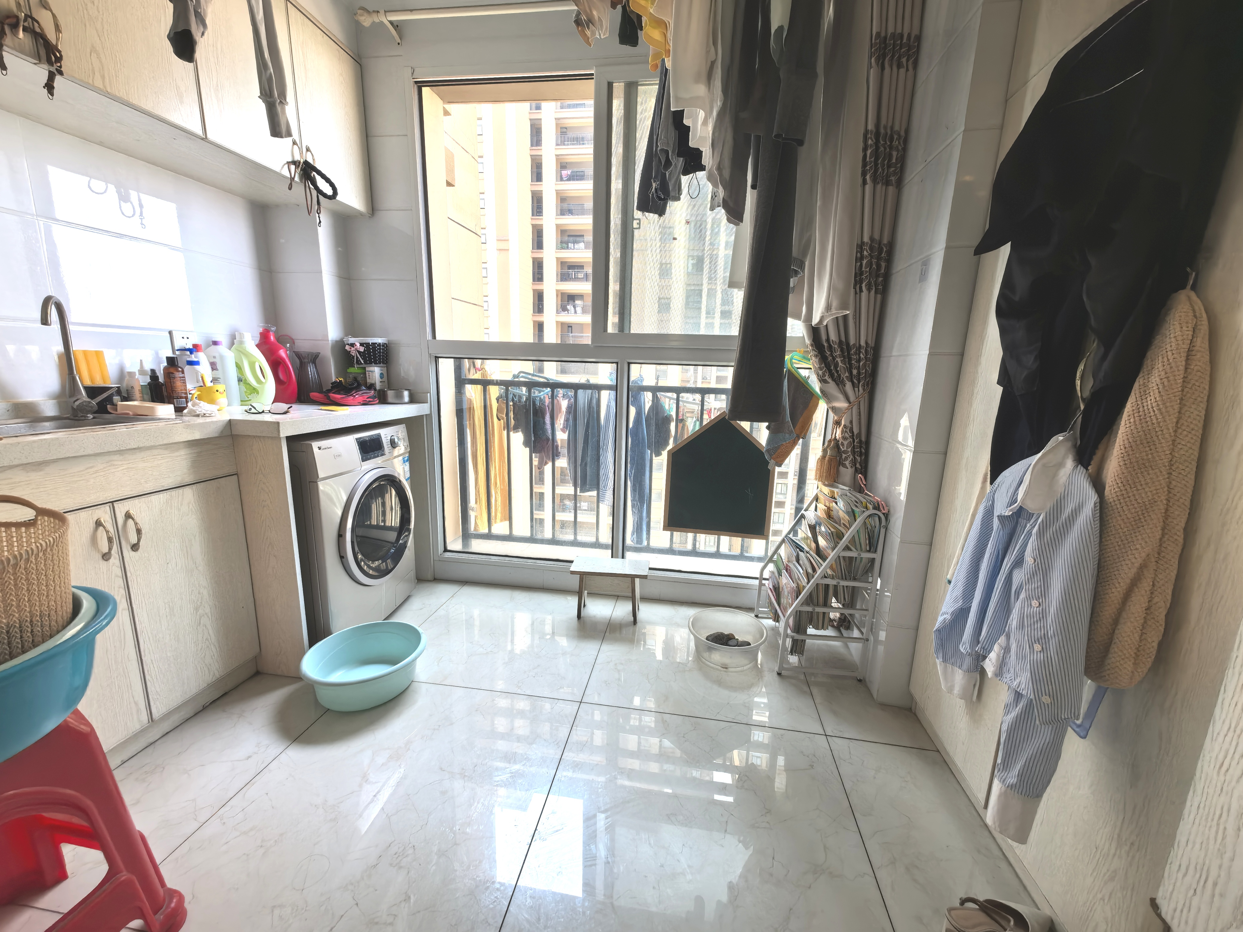新城香溢紫郡 3室2厅1卫 87m&sup2;