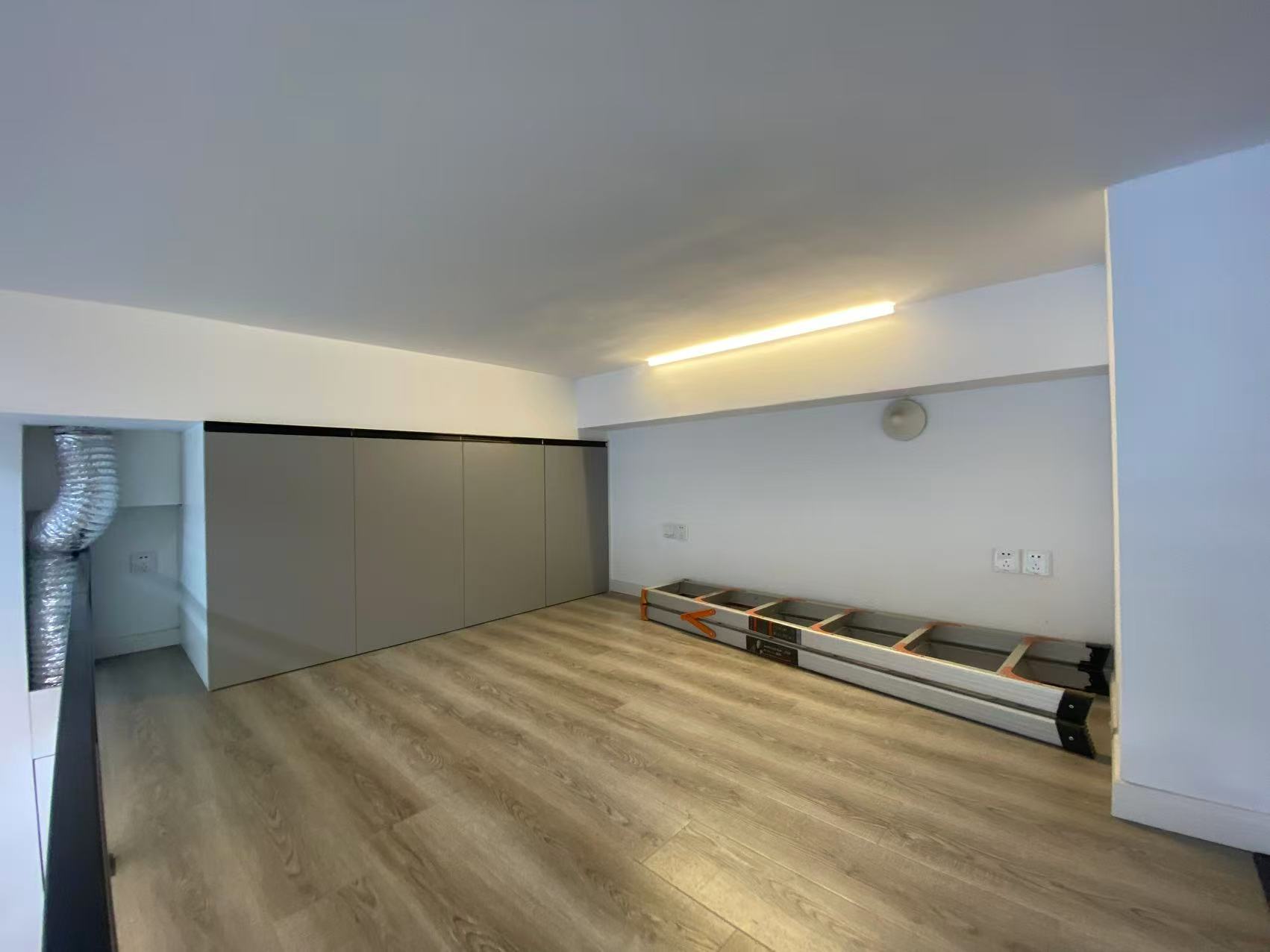 南通万达广场 1室1厅1卫 72m&sup2;