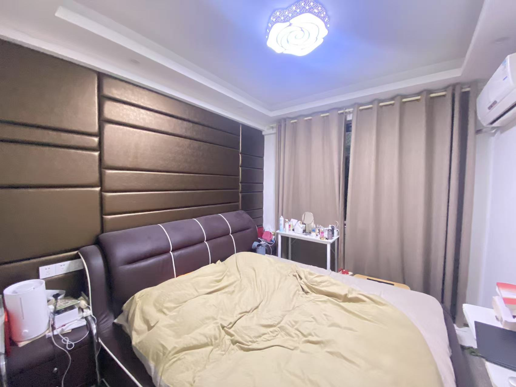 万濠星城 3室2厅1卫 99.00m&sup2;