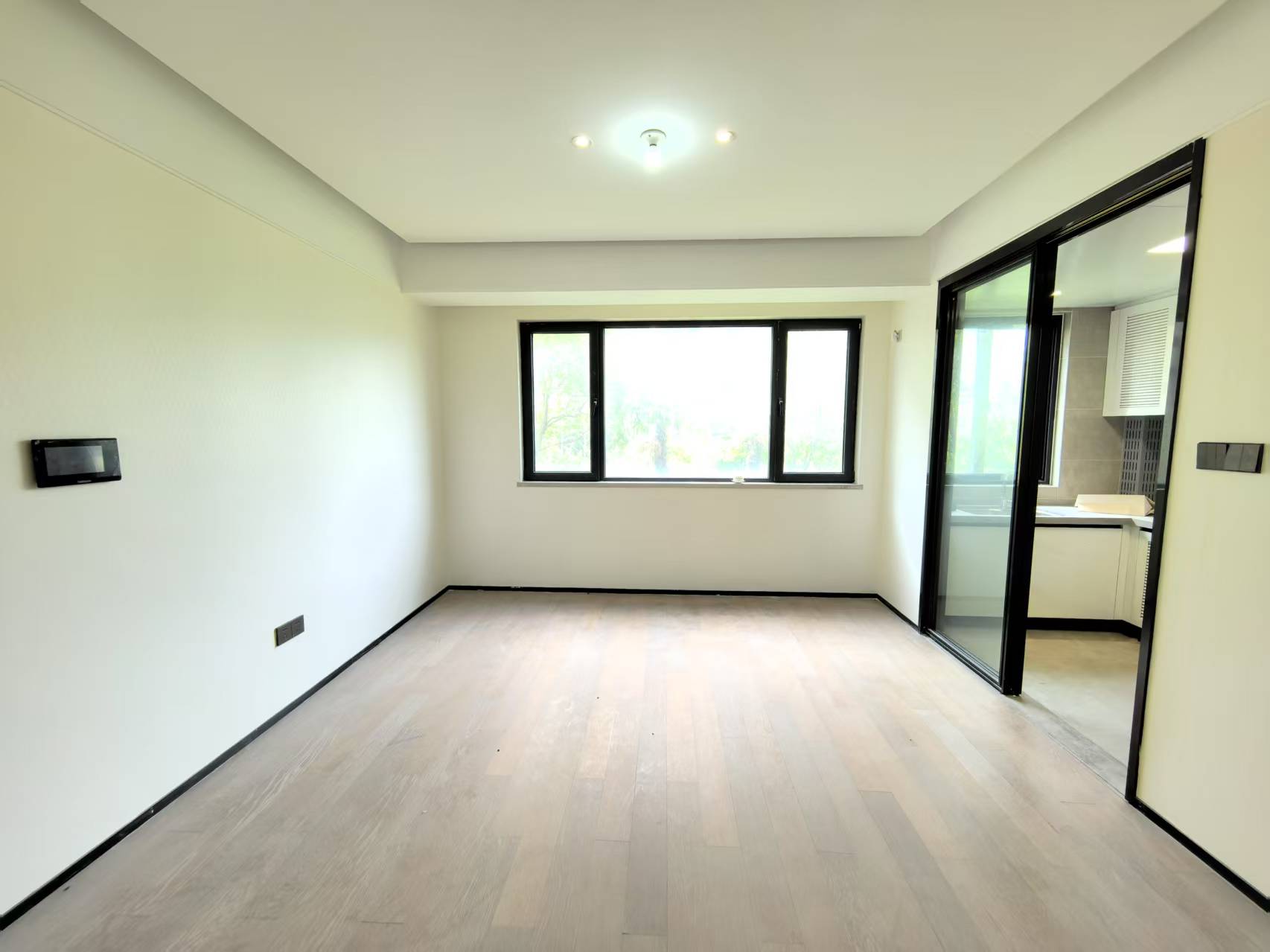 万科翡翠东第 4室2厅2卫 151.72m&sup2;