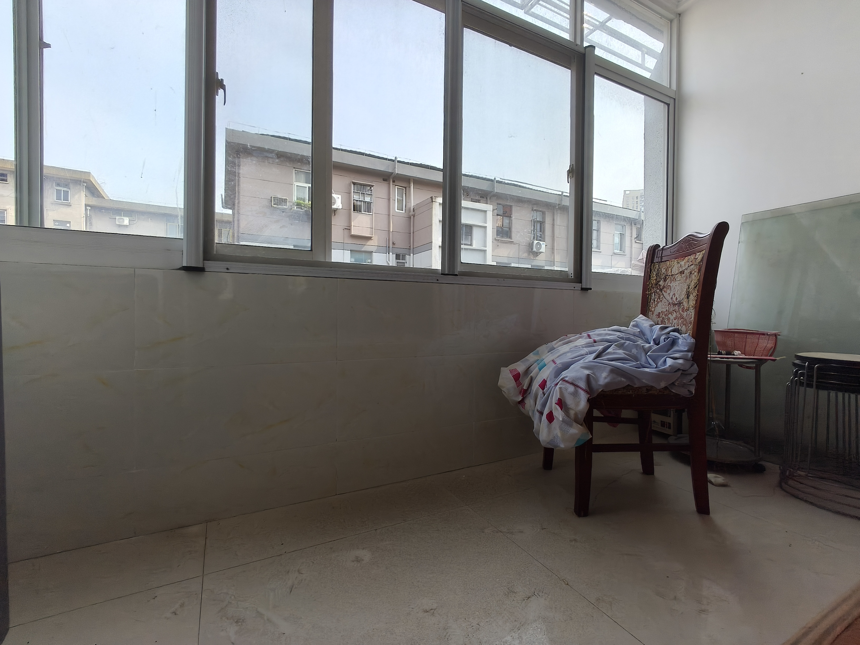万象新路 2室1厅1卫 65m&sup2;