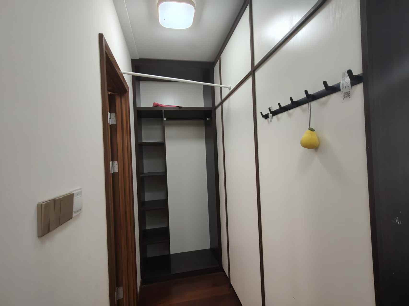 中南万科大都会 3室2厅2卫 133m&sup2;
