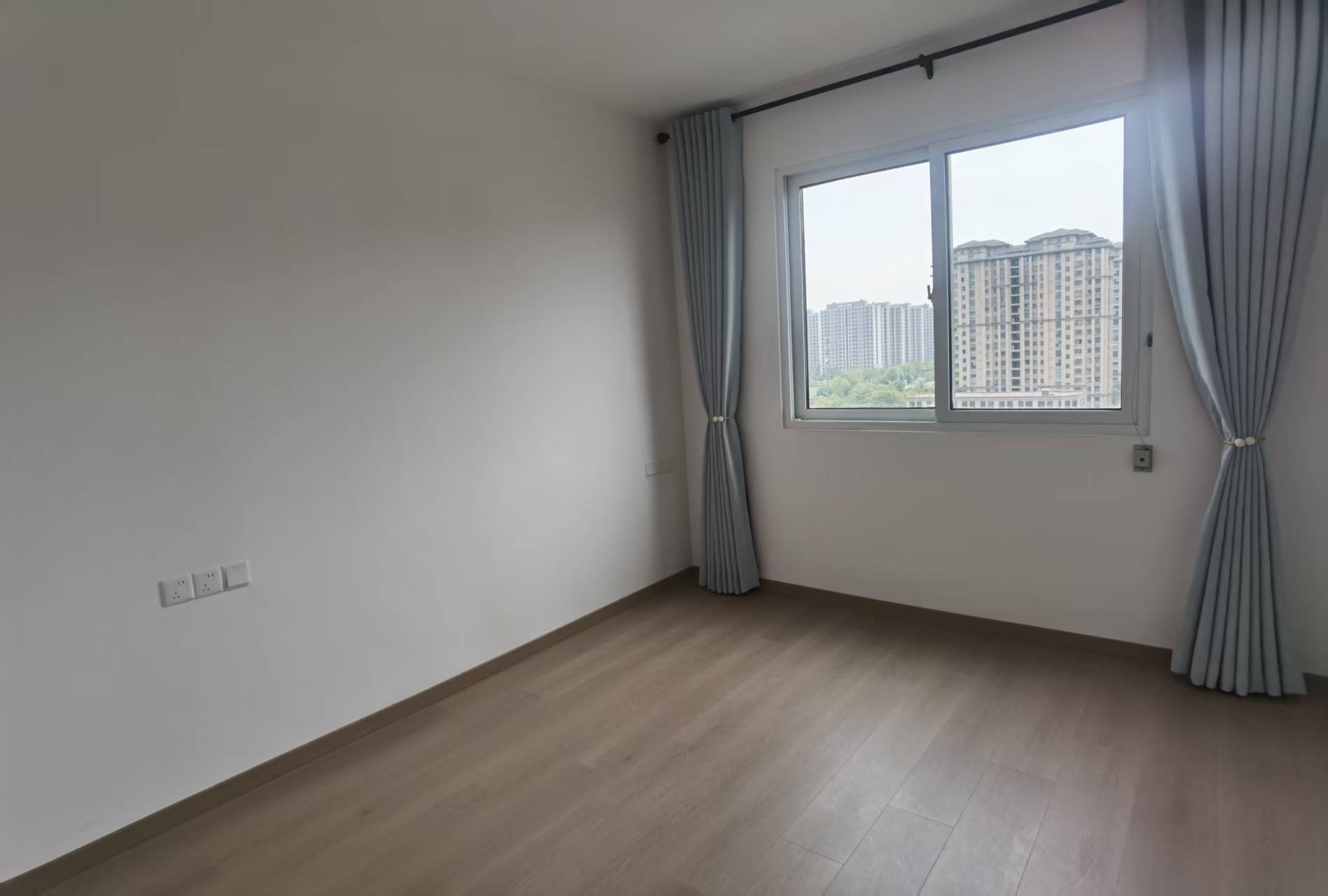 景瑞御府 3室1厅1卫 93m&sup2;