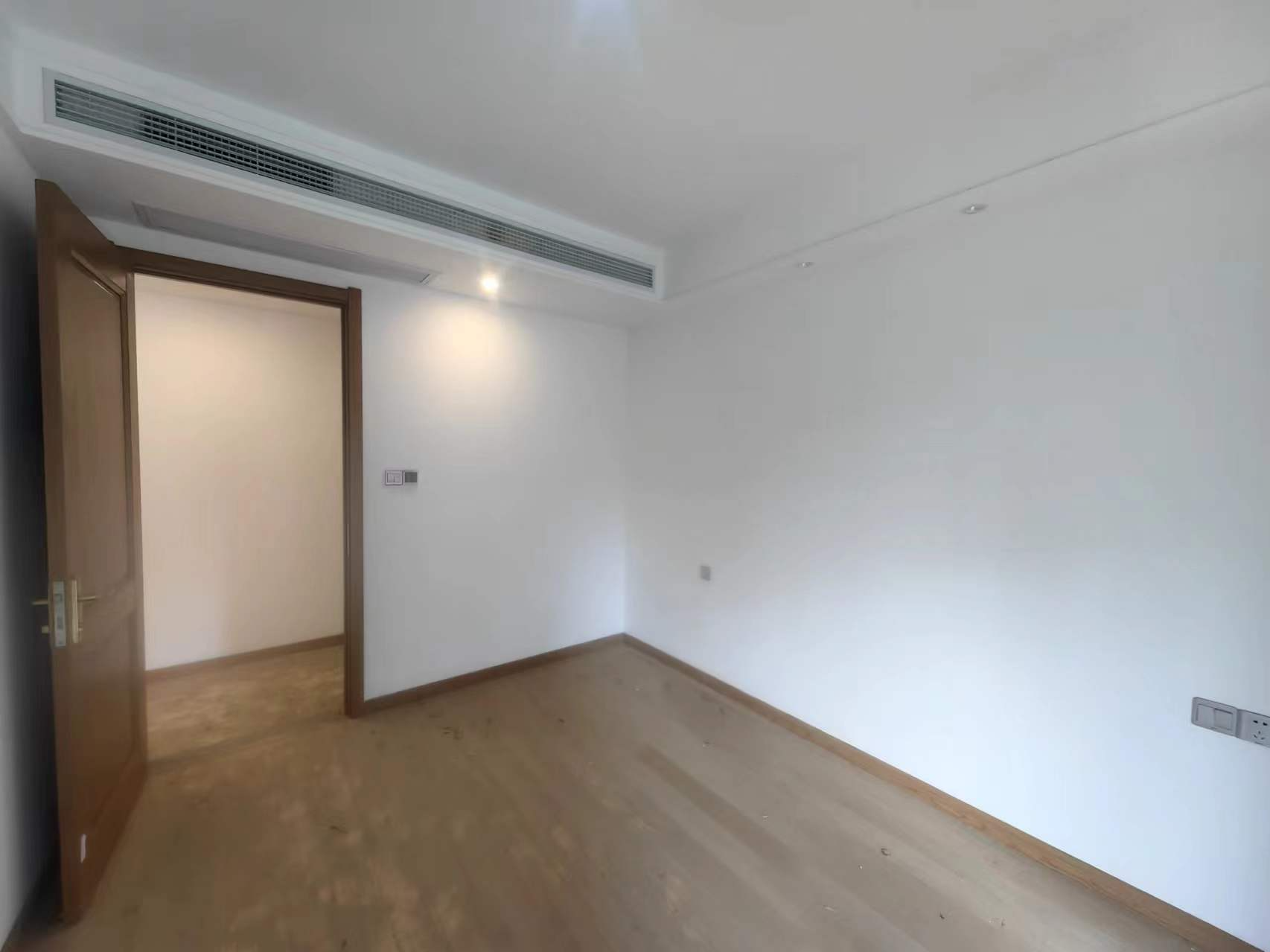 佳期漫 4室1厅2卫 124.82m&sup2;