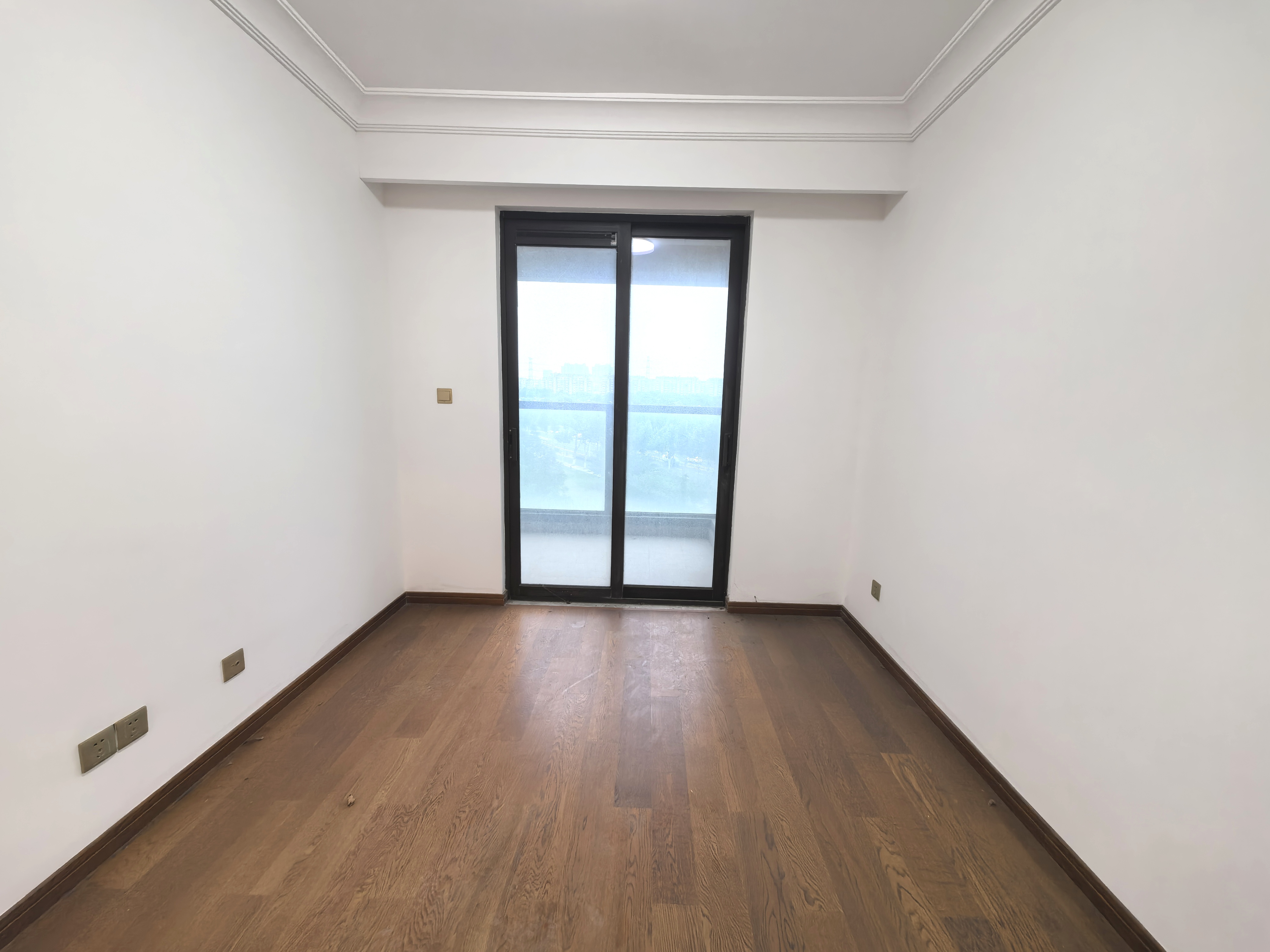 雍华府 3室2厅2卫 115.00m&sup2;