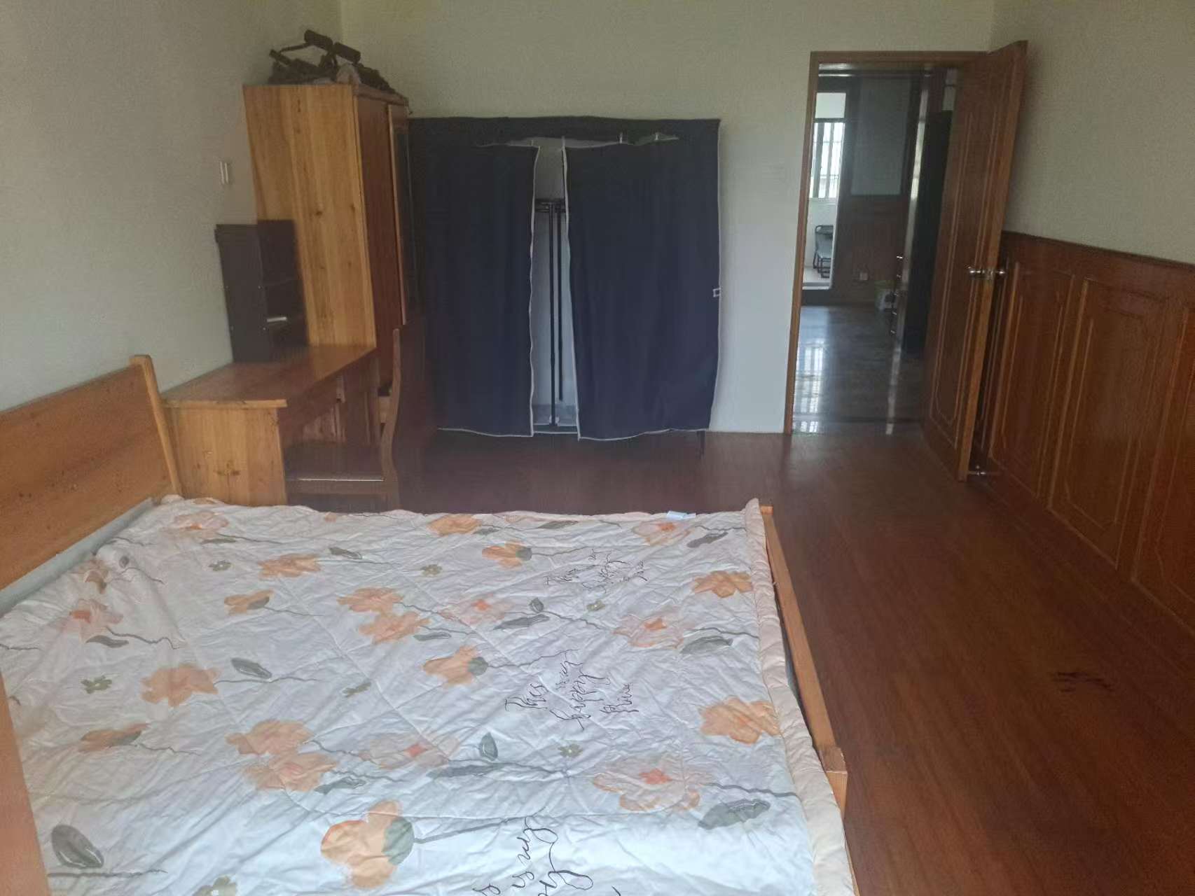 华威园 3室1厅1卫 84.00m&sup2;