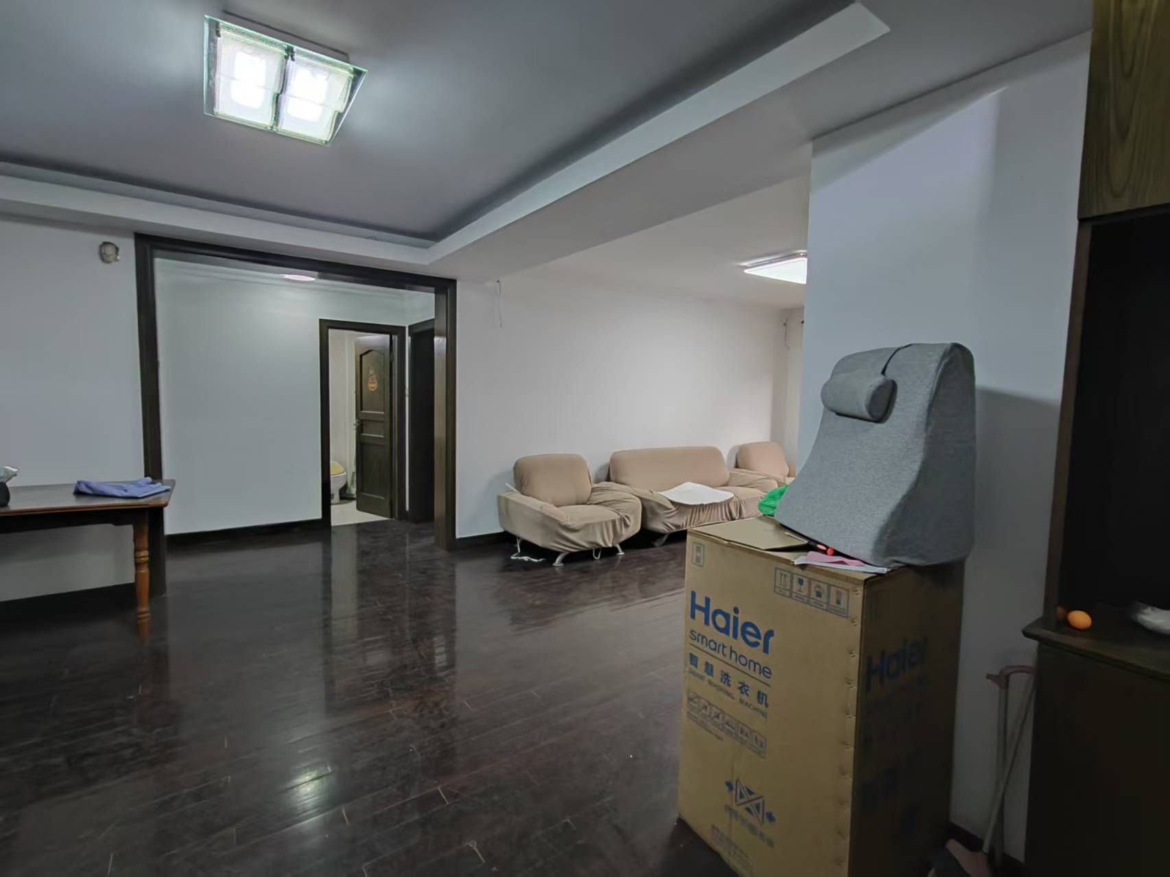 朝晖花园 3室2厅2卫 127m&sup2;