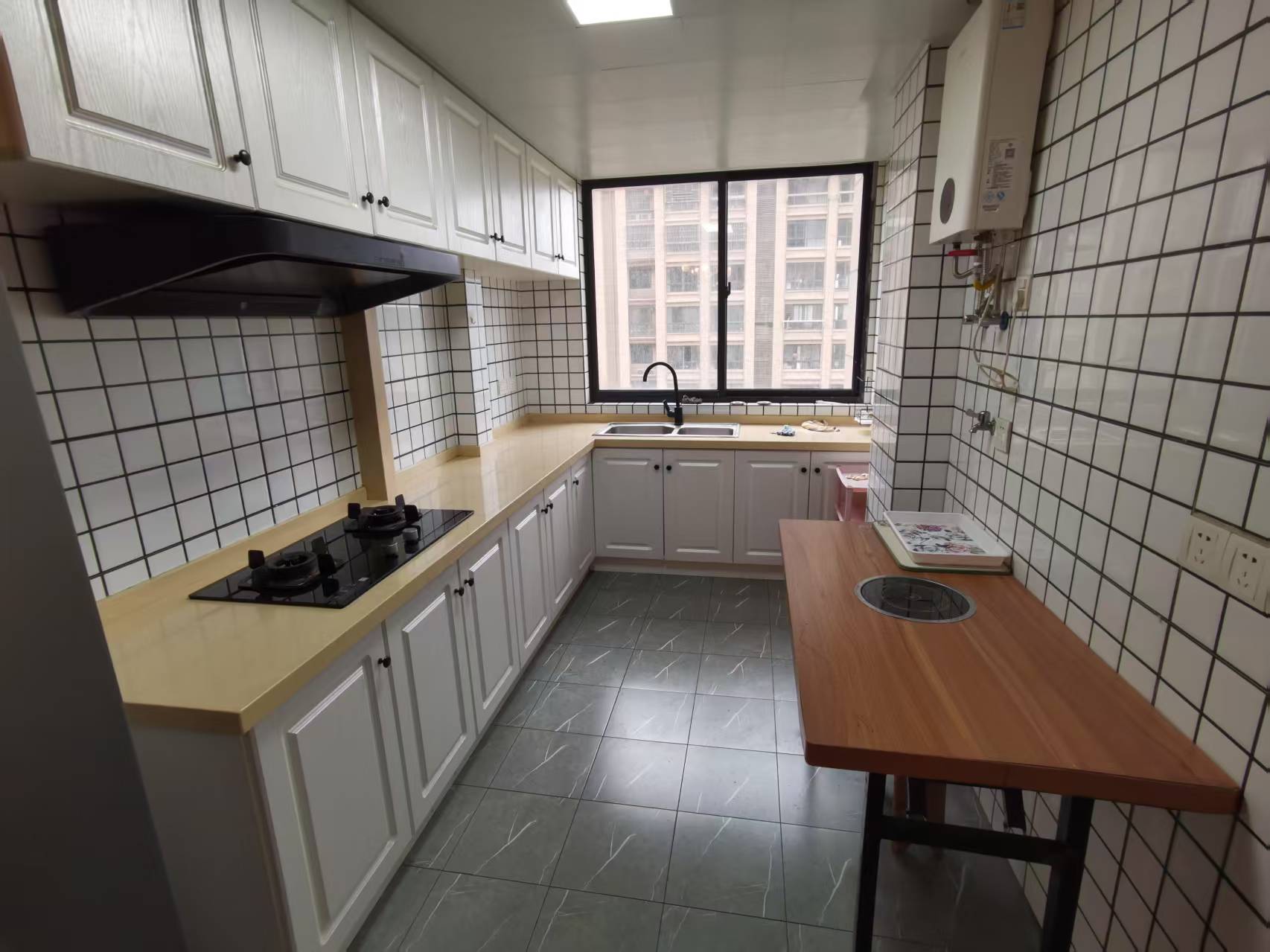 沙家圩花苑 3室1厅1卫 112m&sup2;