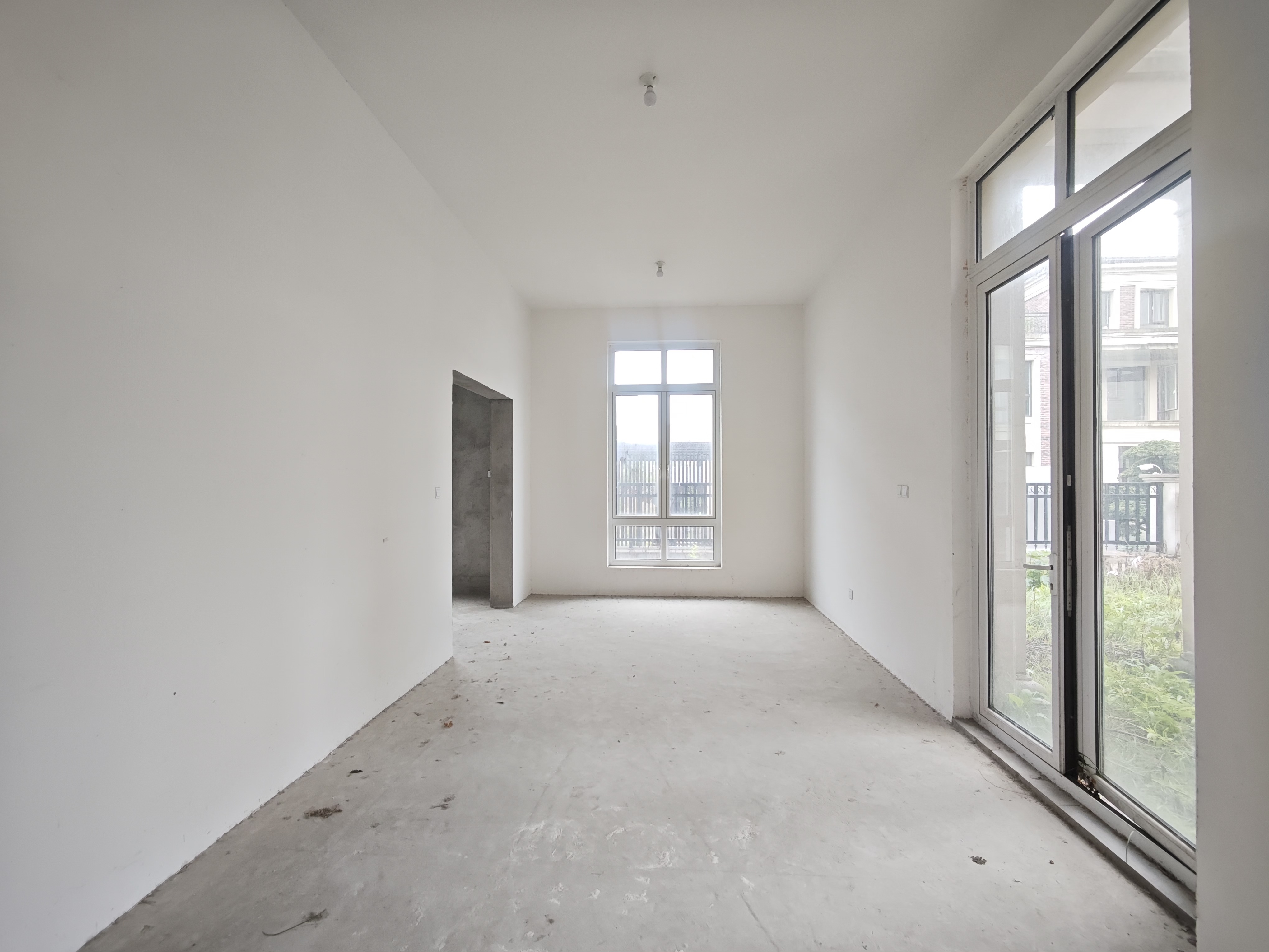 顺发御园 5室2厅4卫 333.57m&sup2;