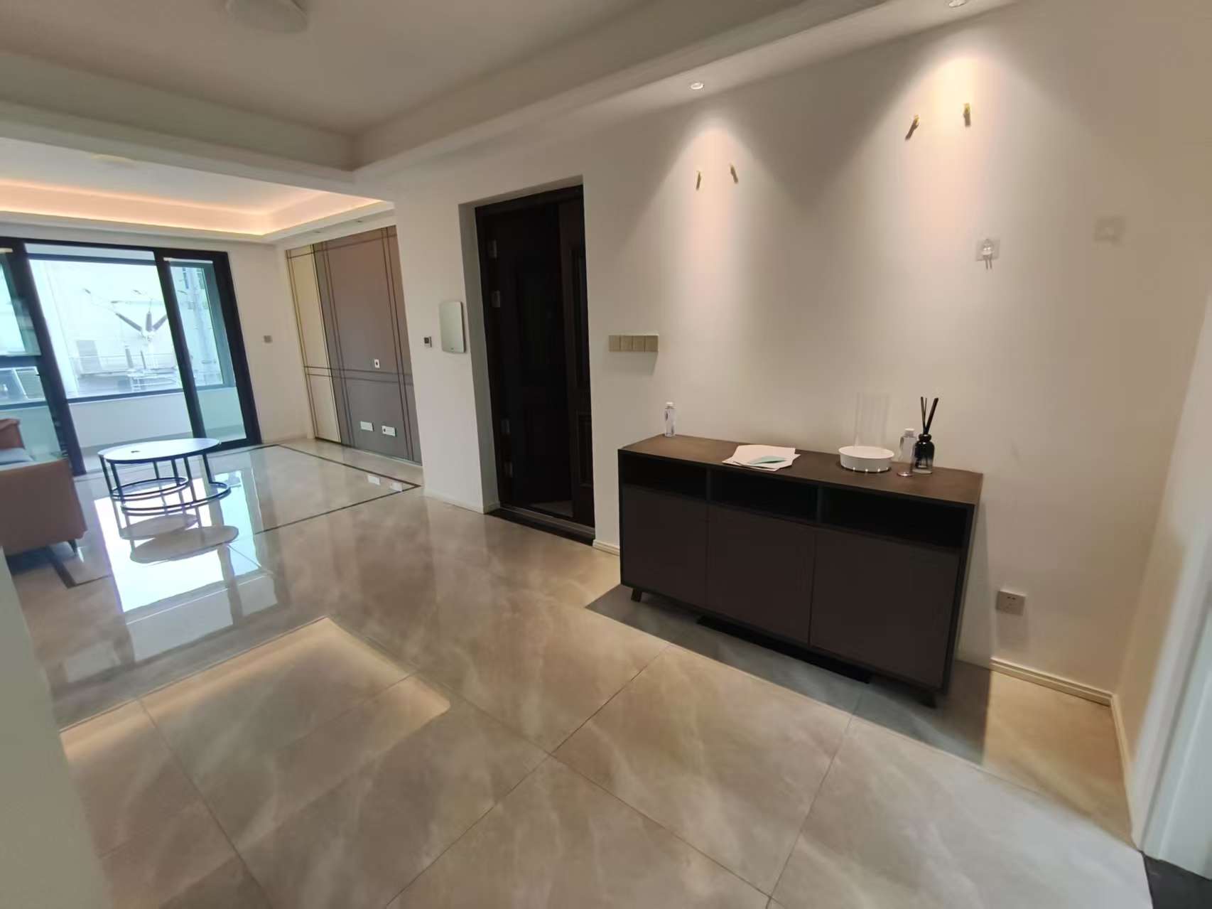 崇川金茂府 3室2厅2卫 119m²