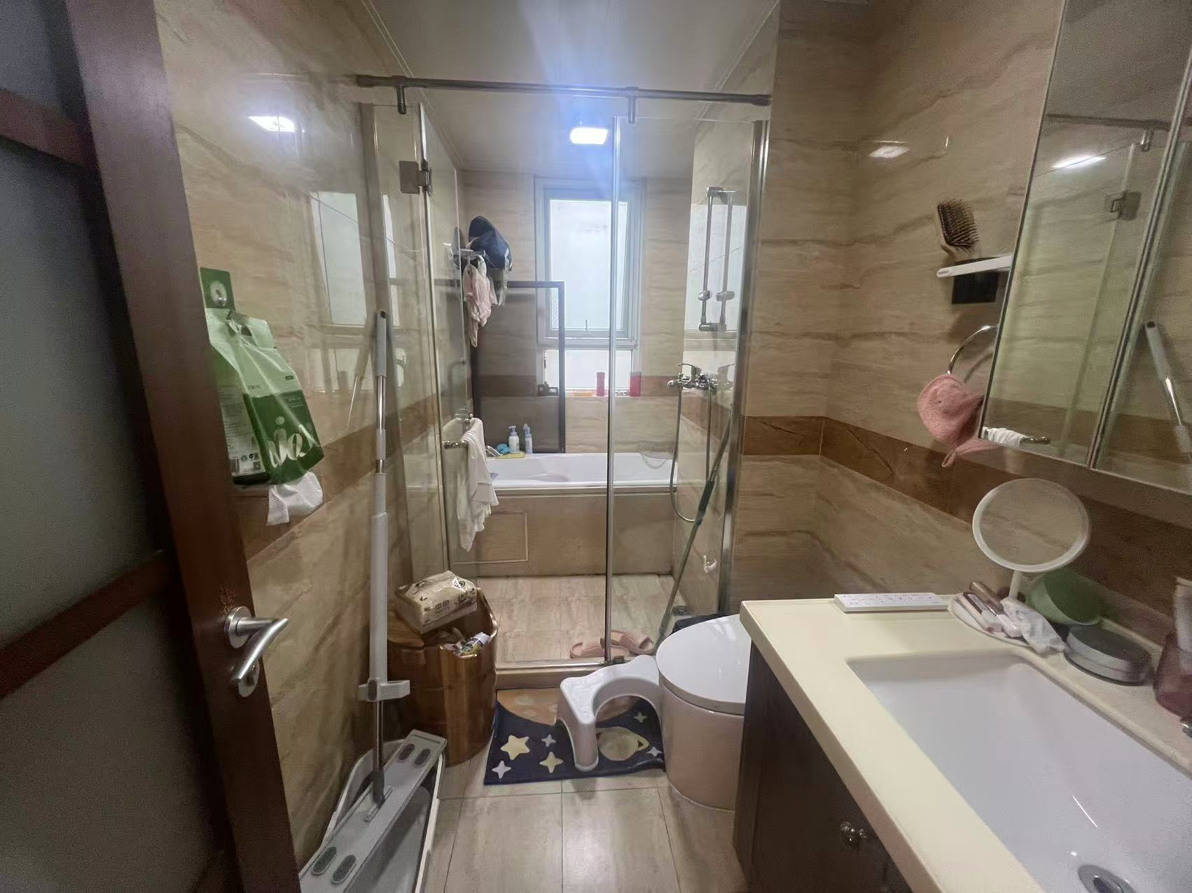 万科金域蓝湾 3室2厅1卫 94m&sup2;