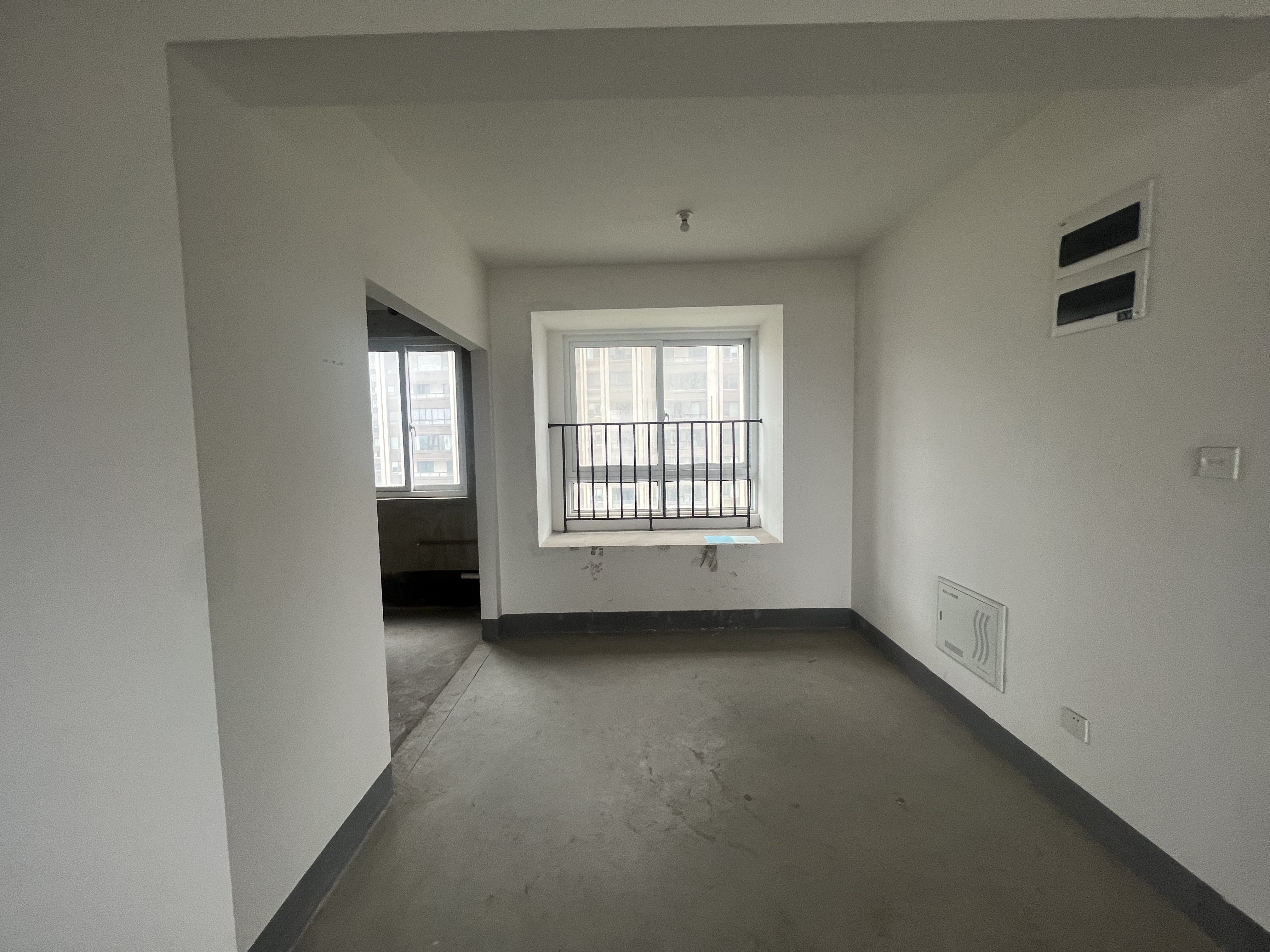 崇川星光域 4室2厅2卫 142m²