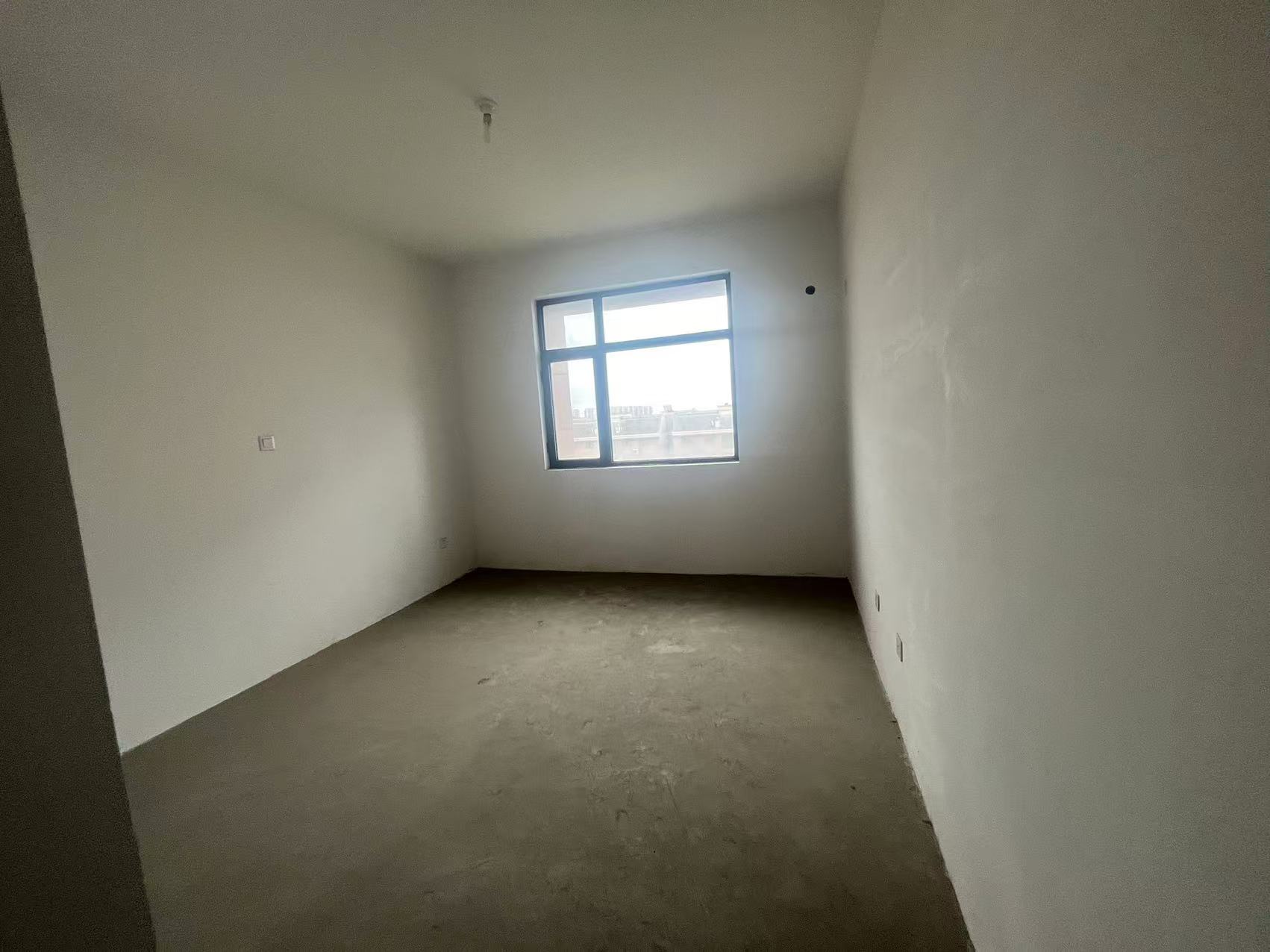 华山花苑六期 3室2厅2卫 125.29m&sup2;
