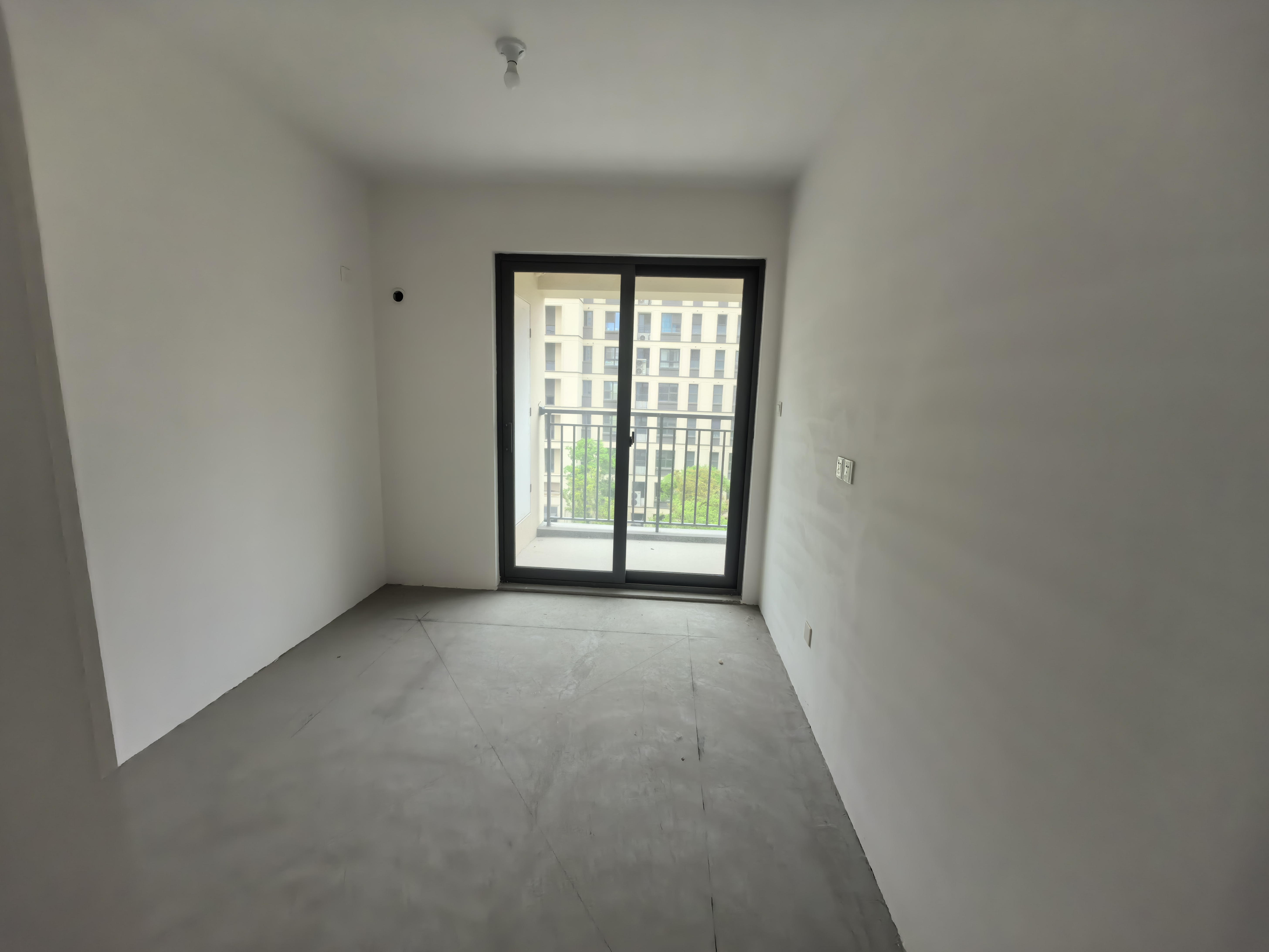 卓越悦宸 3室2厅1卫 93m&sup2;