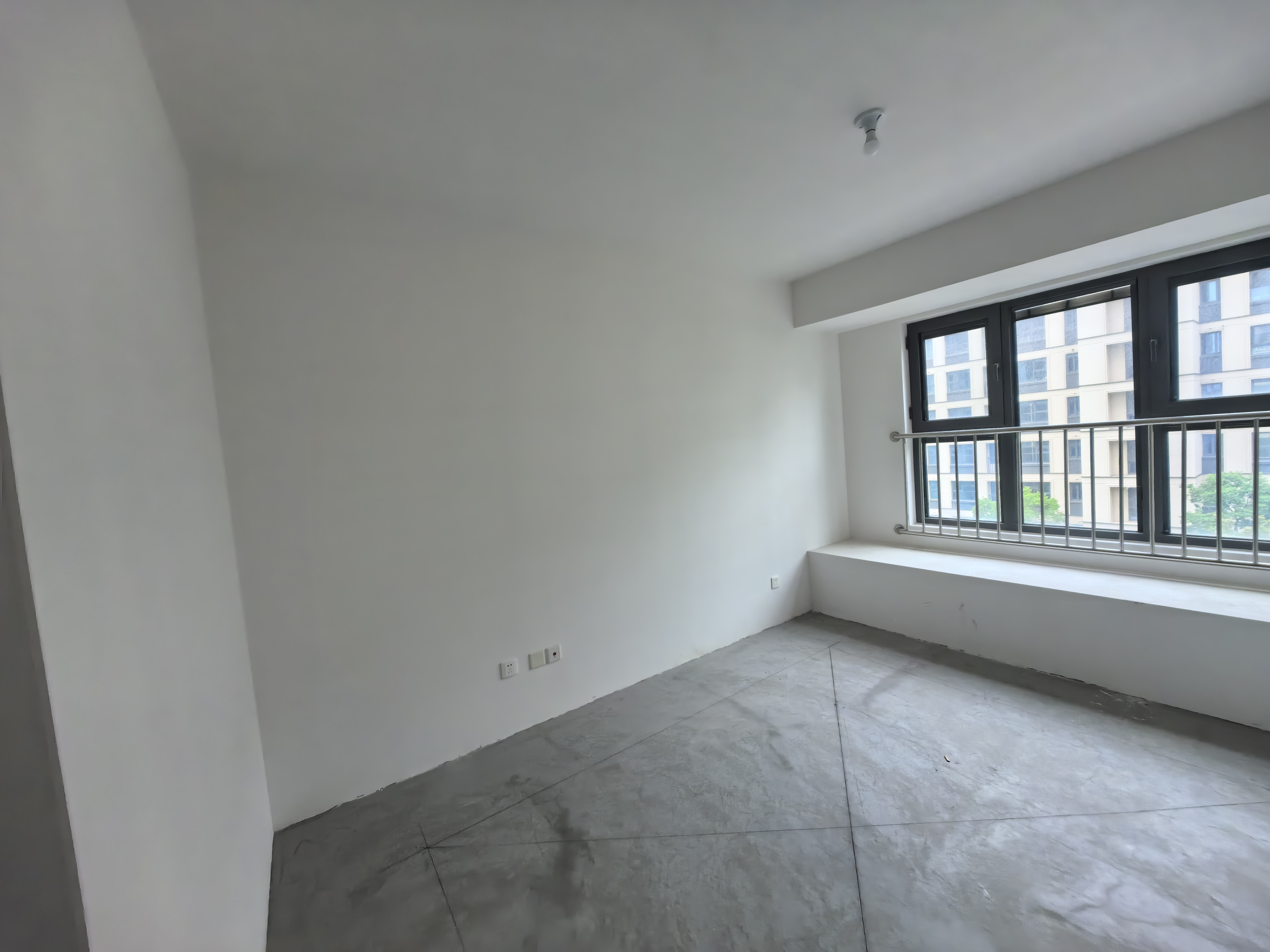 卓越悦宸 3室2厅1卫 93m&sup2;
