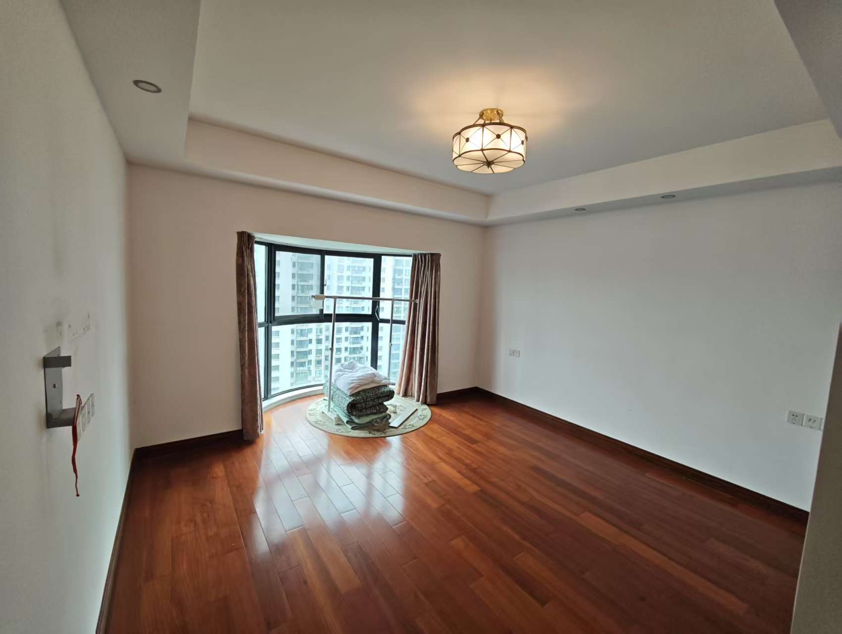 中南世纪城北区 3室2厅2卫 166.69m&sup2;