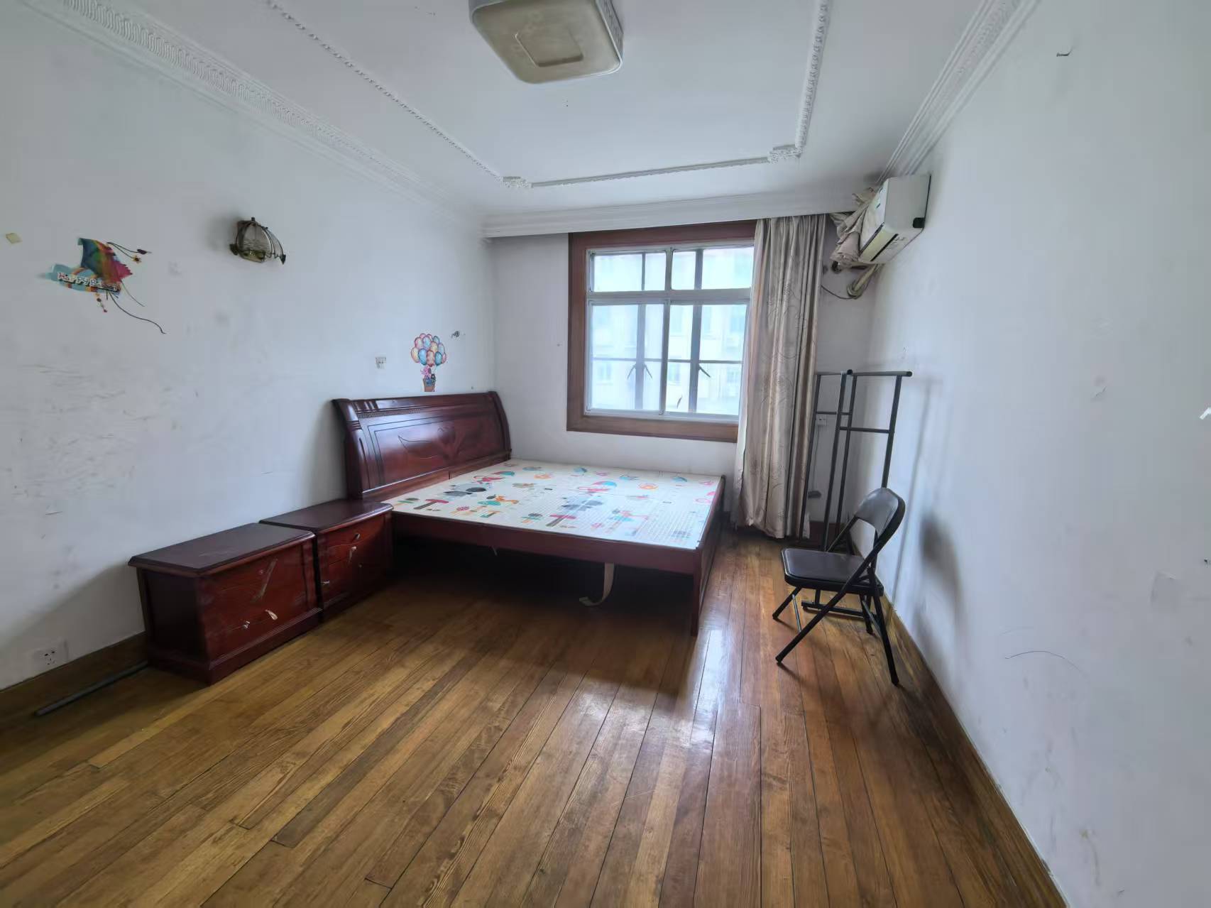 郭里园 3室1厅1卫 72.8m&sup2;